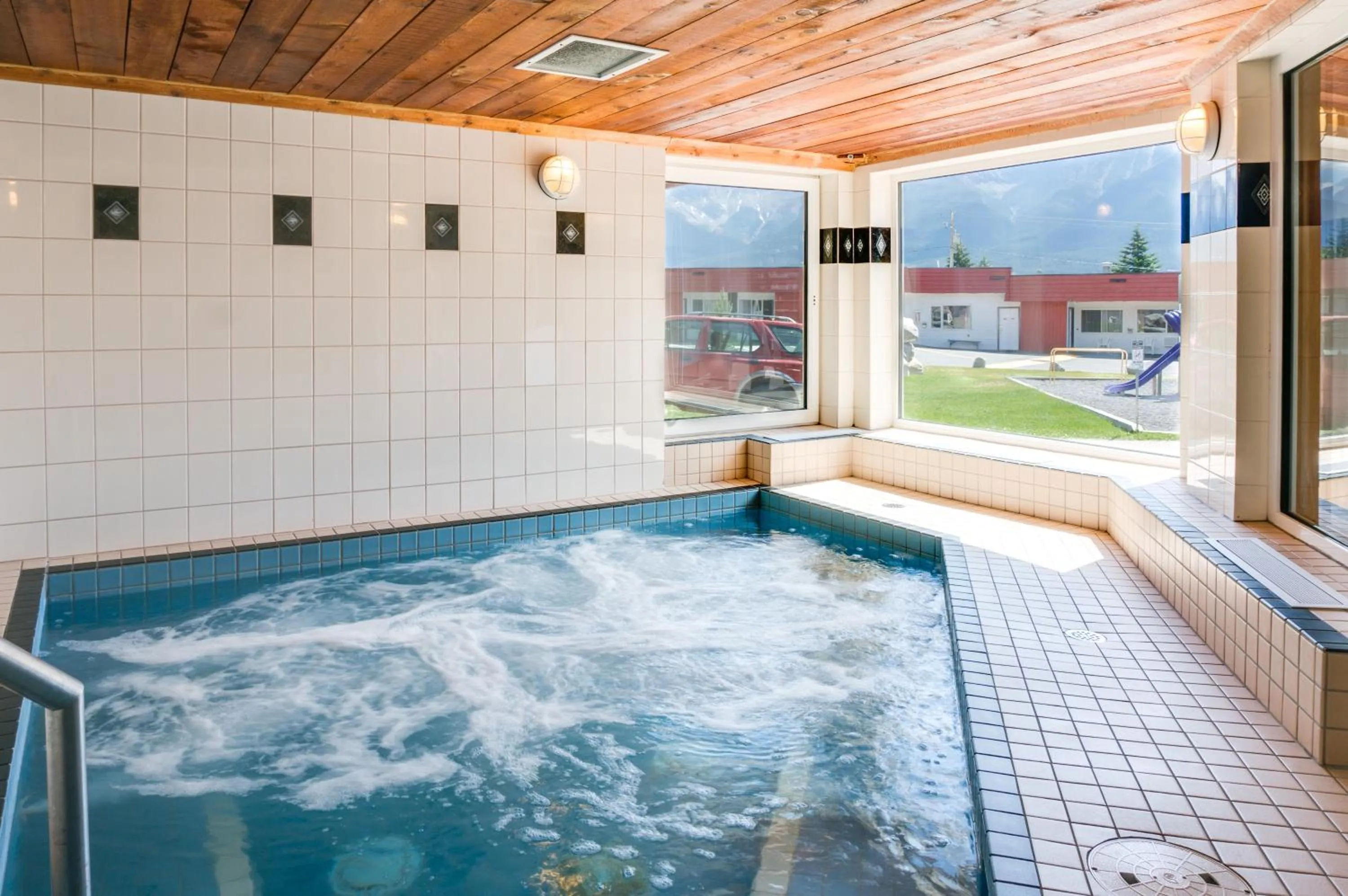 Hot Tub in Rocky Mountain Ski Lodge
