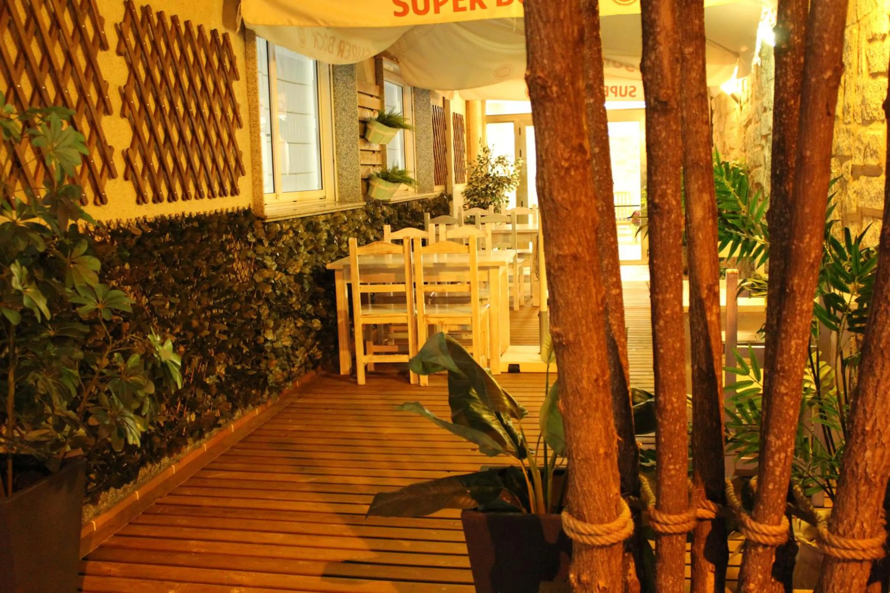 Restaurant/places to eat in Hotel Mar Azul