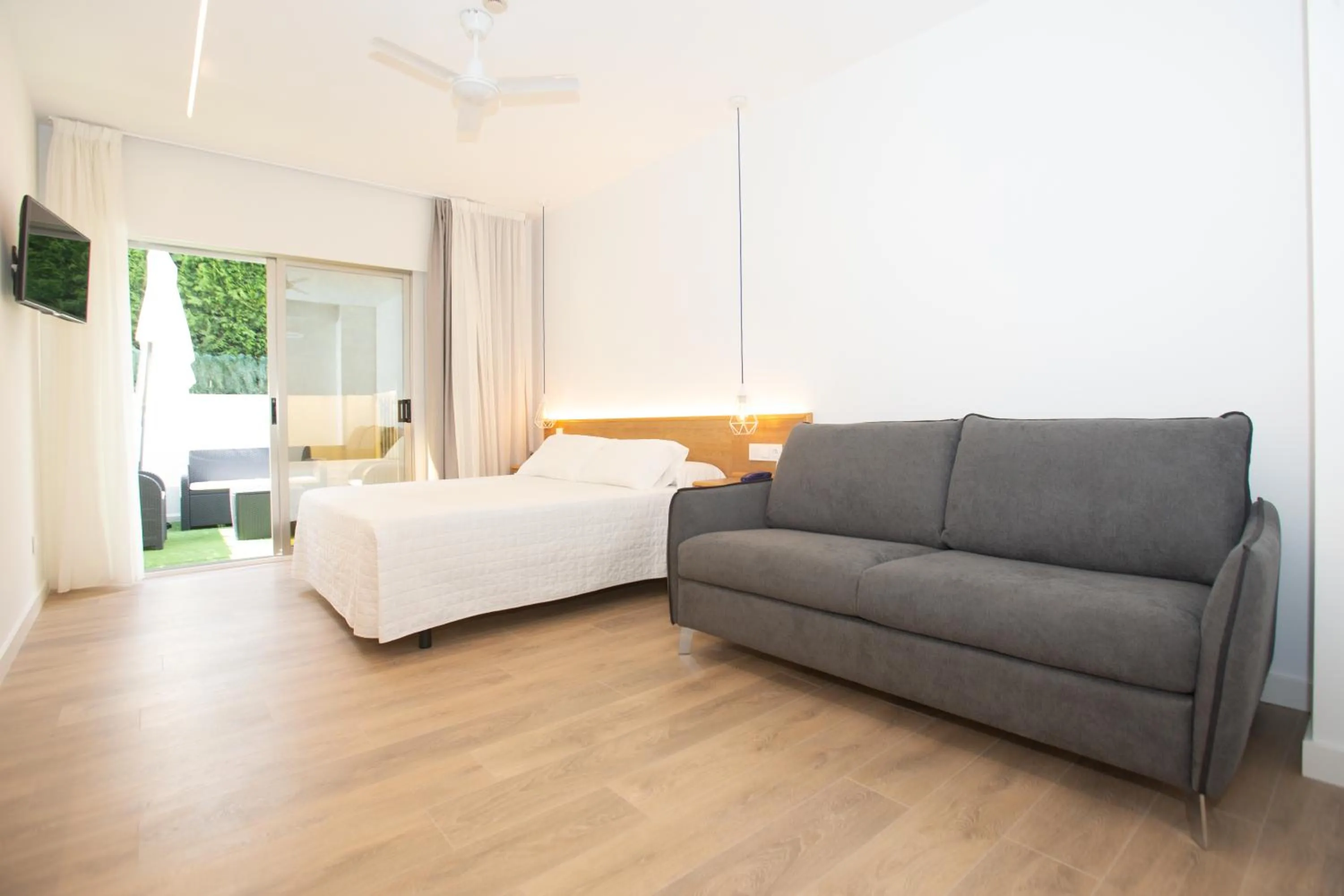 Photo of the whole room in Hotel Mar Azul