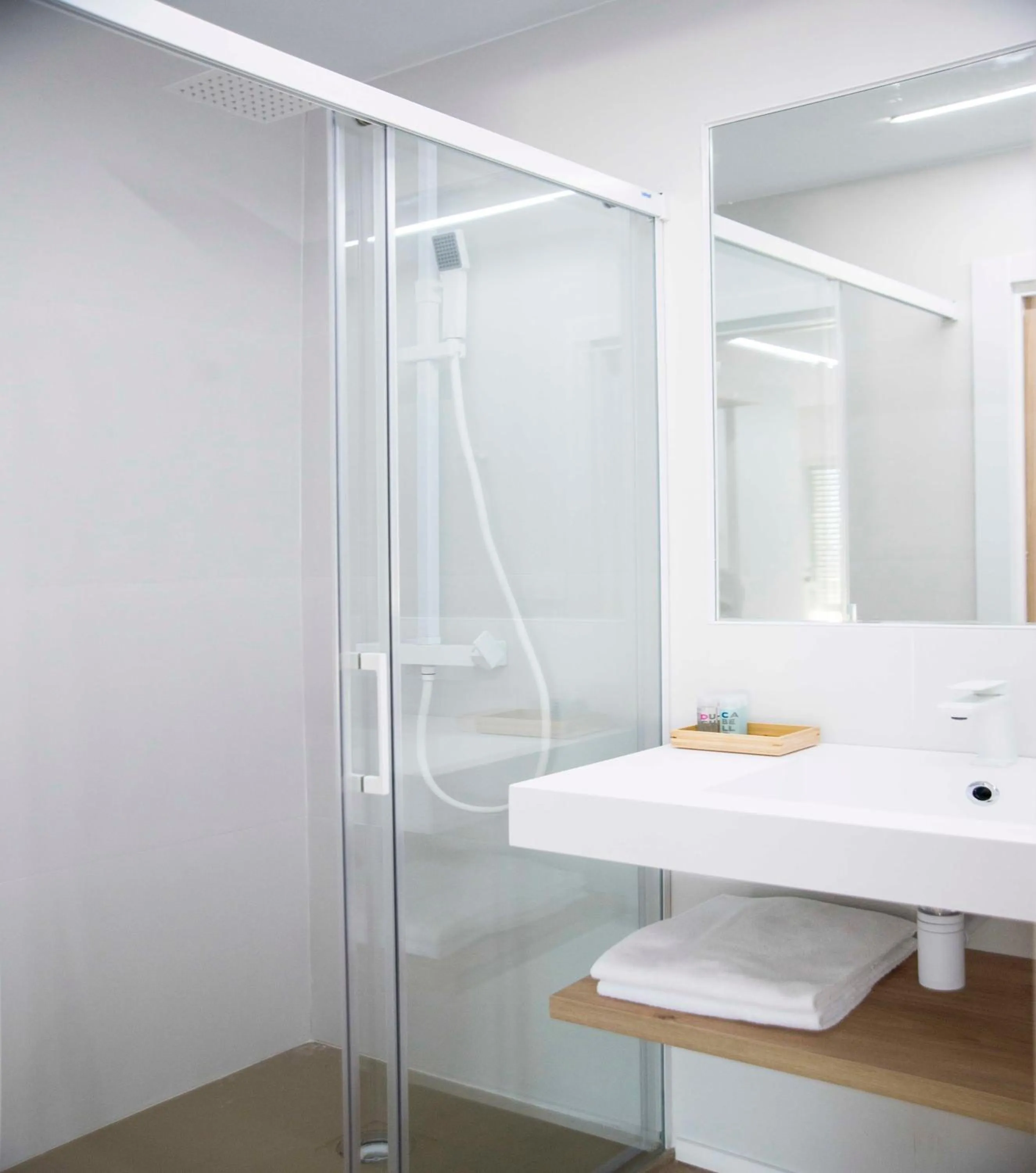 Shower in Hotel Mar Azul