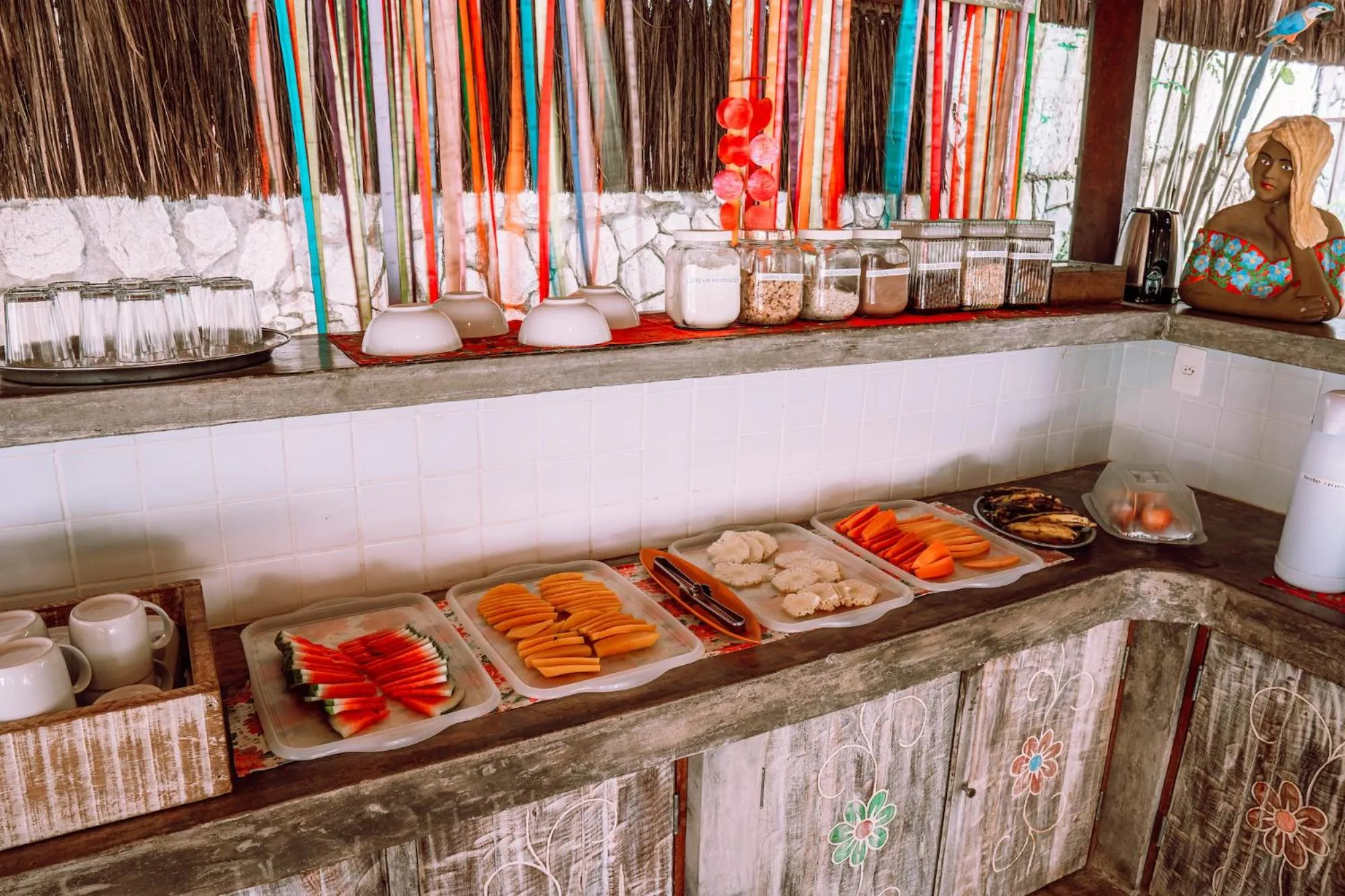 Buffet breakfast in Pousada Barbara