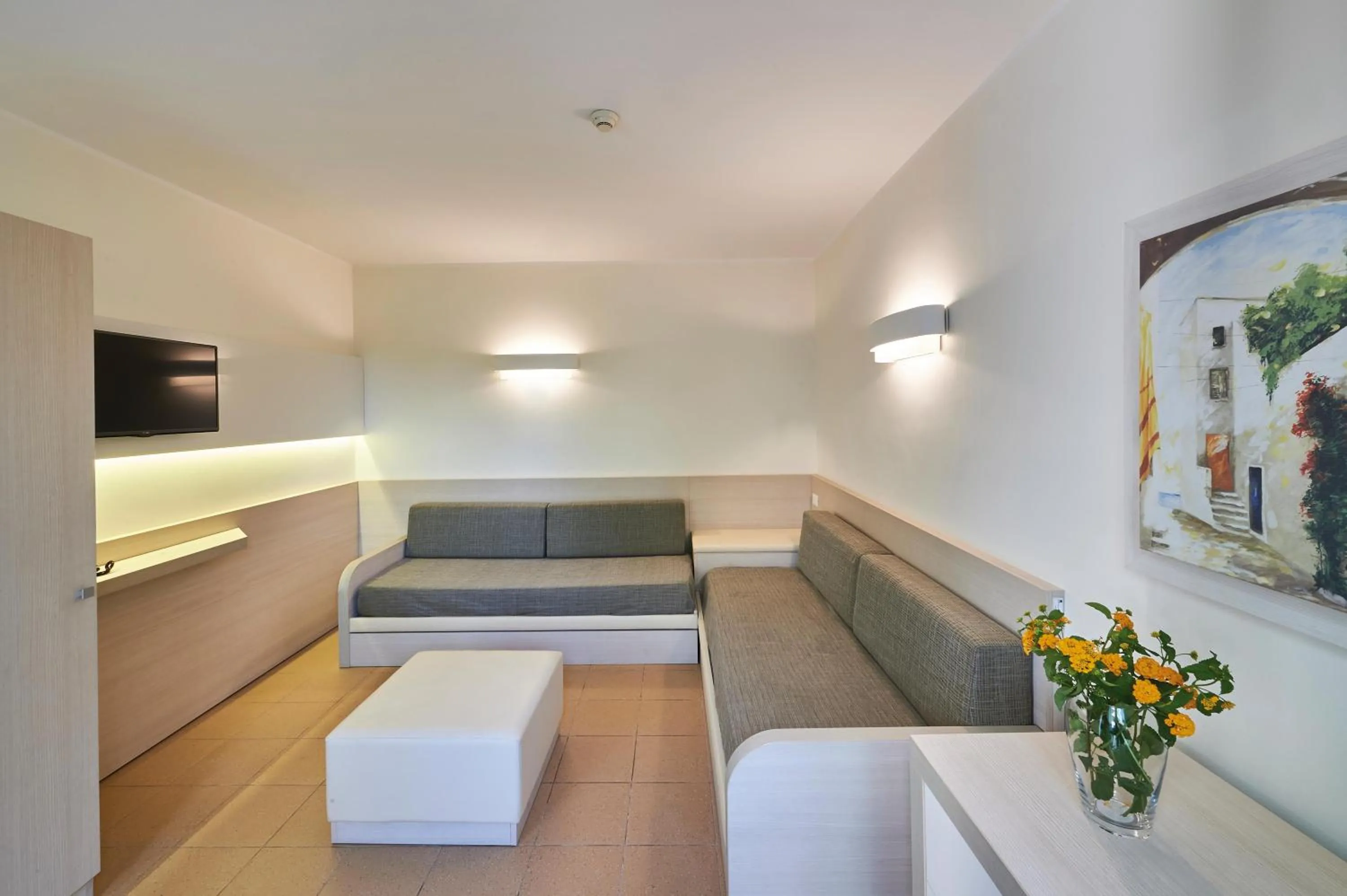 Bed in Riva Marina Resort - CDSHotels