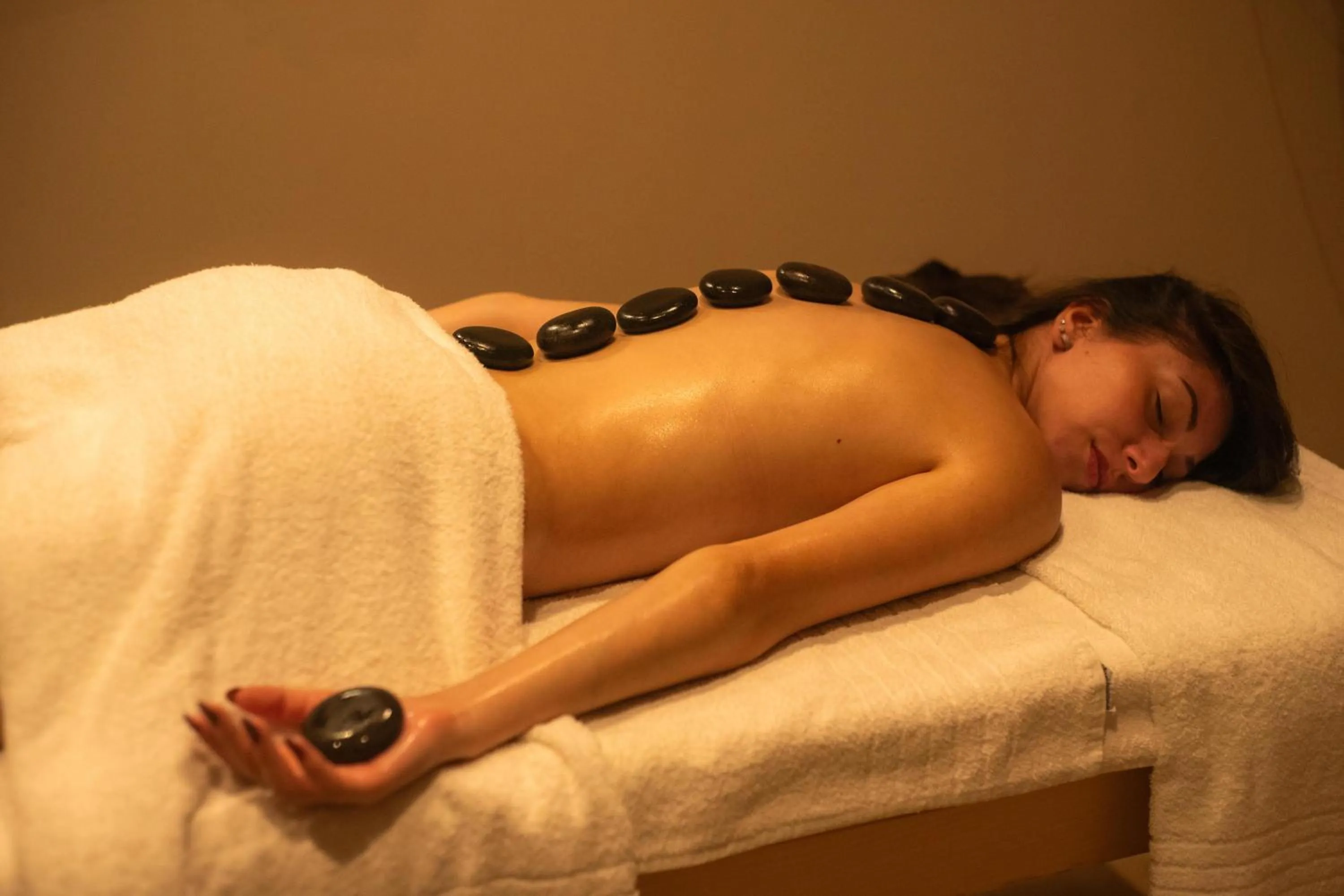 Massage in Riva Marina Resort - CDSHotels