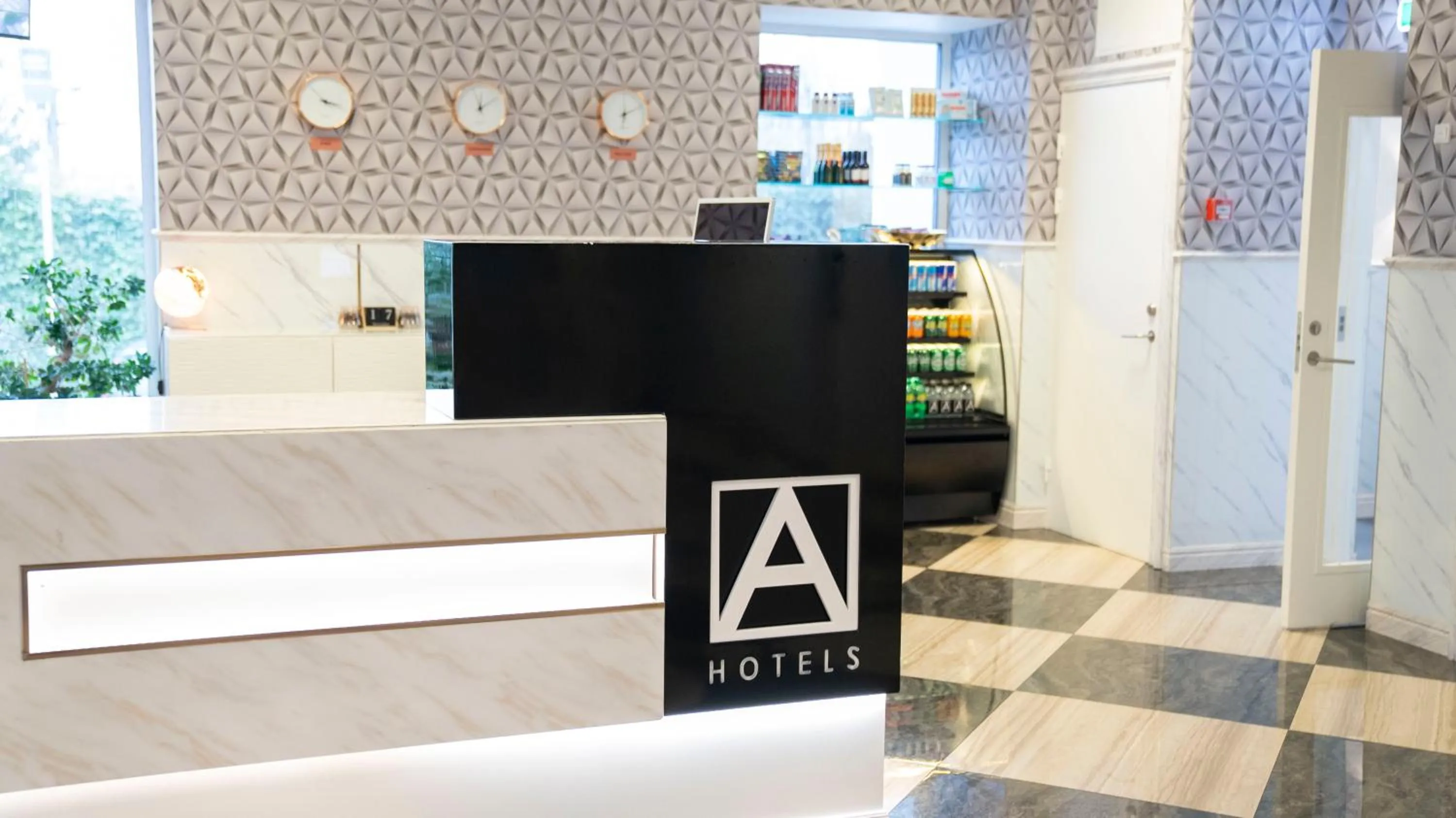 Communal lounge/ TV room in A Hotels Glostrup