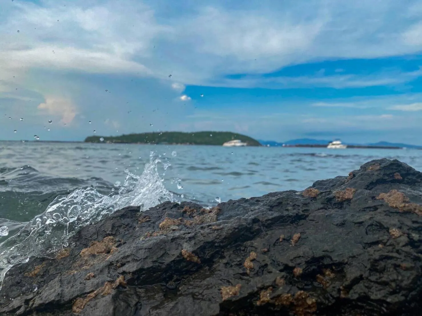 Rubtawan Sichang Resort