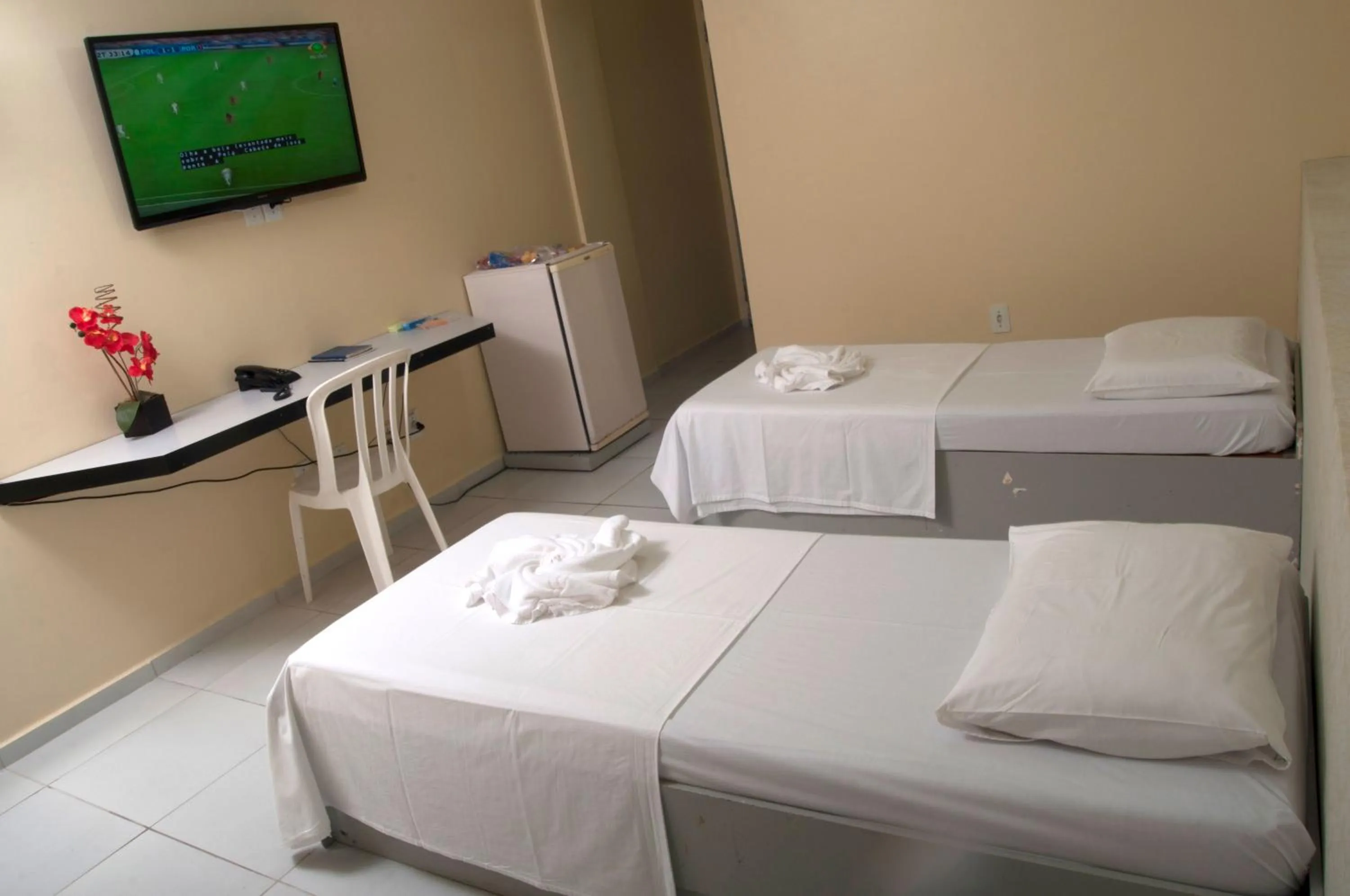 Bedroom, Bed in JR Hotel