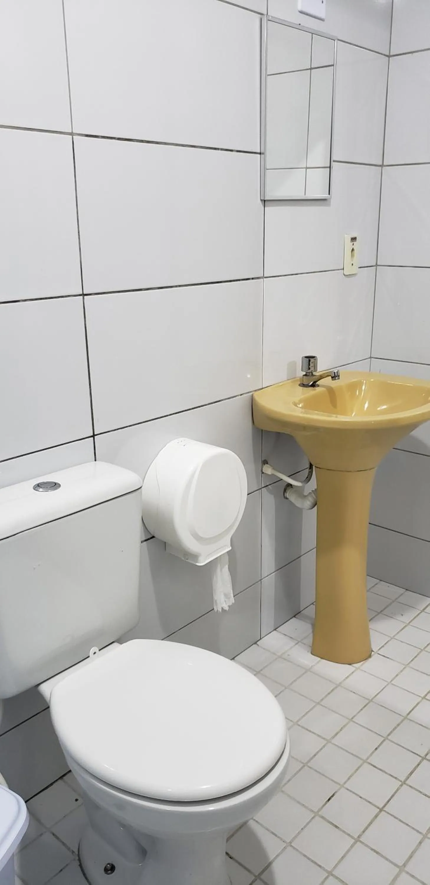 Bathroom in JR Hotel