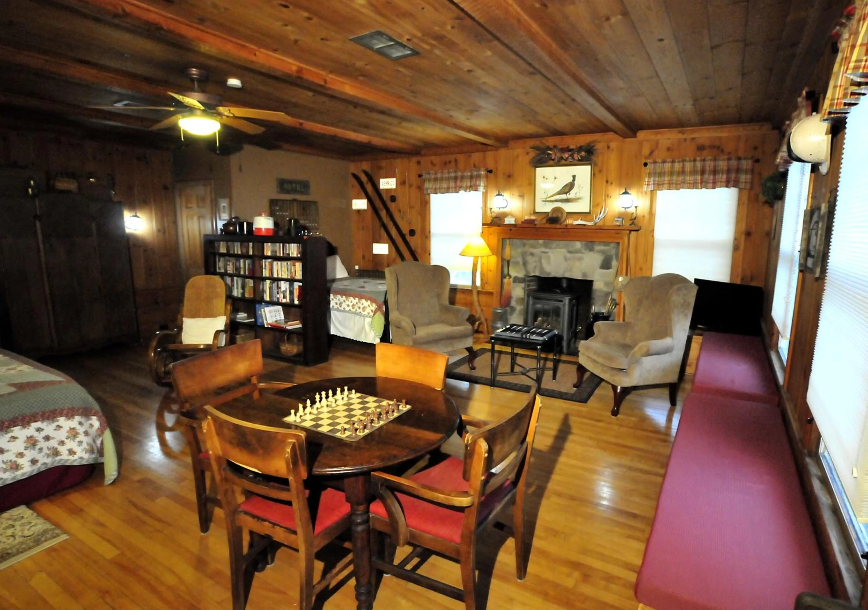 Bed in The Brewster Inn
