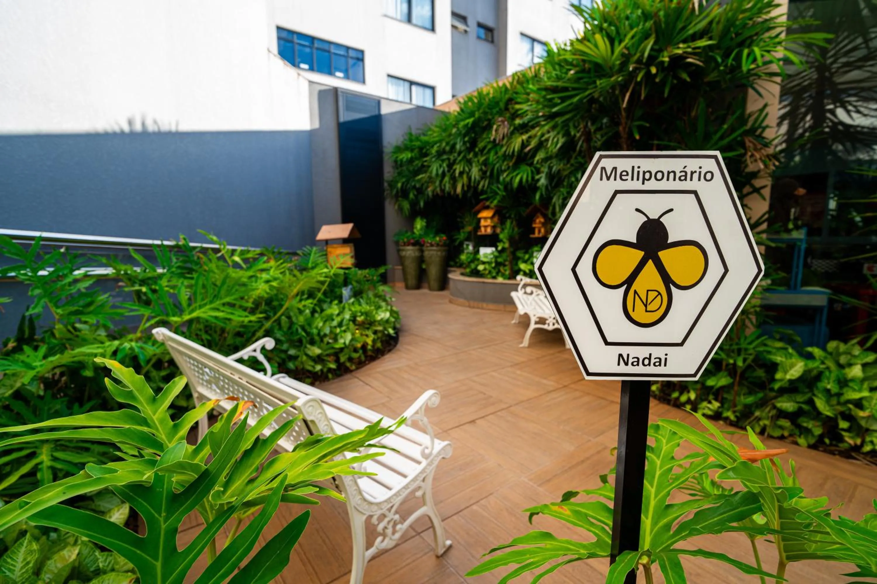 Garden in Nadai Confort Hotel e Spa