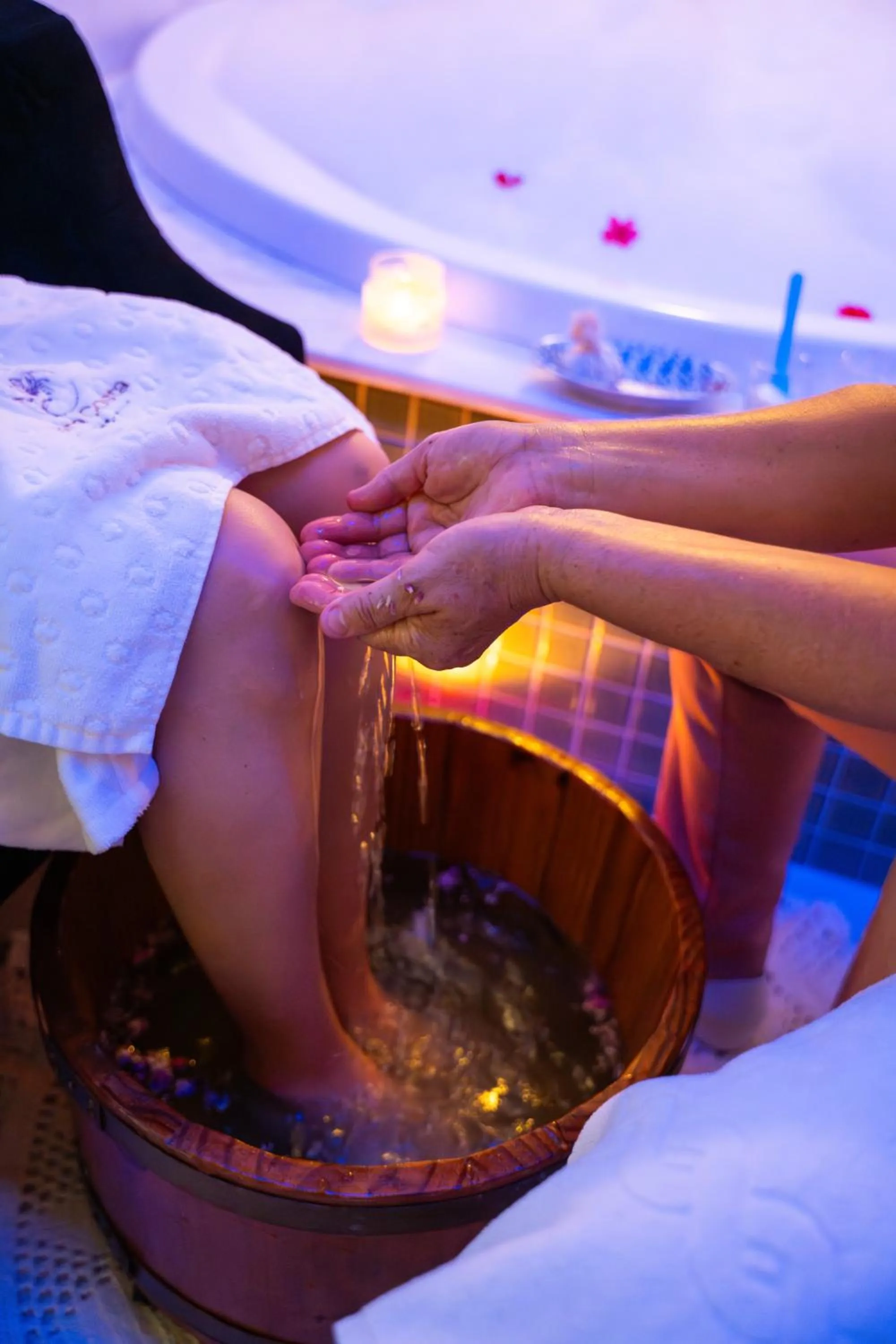 Massage in Nadai Confort Hotel e Spa