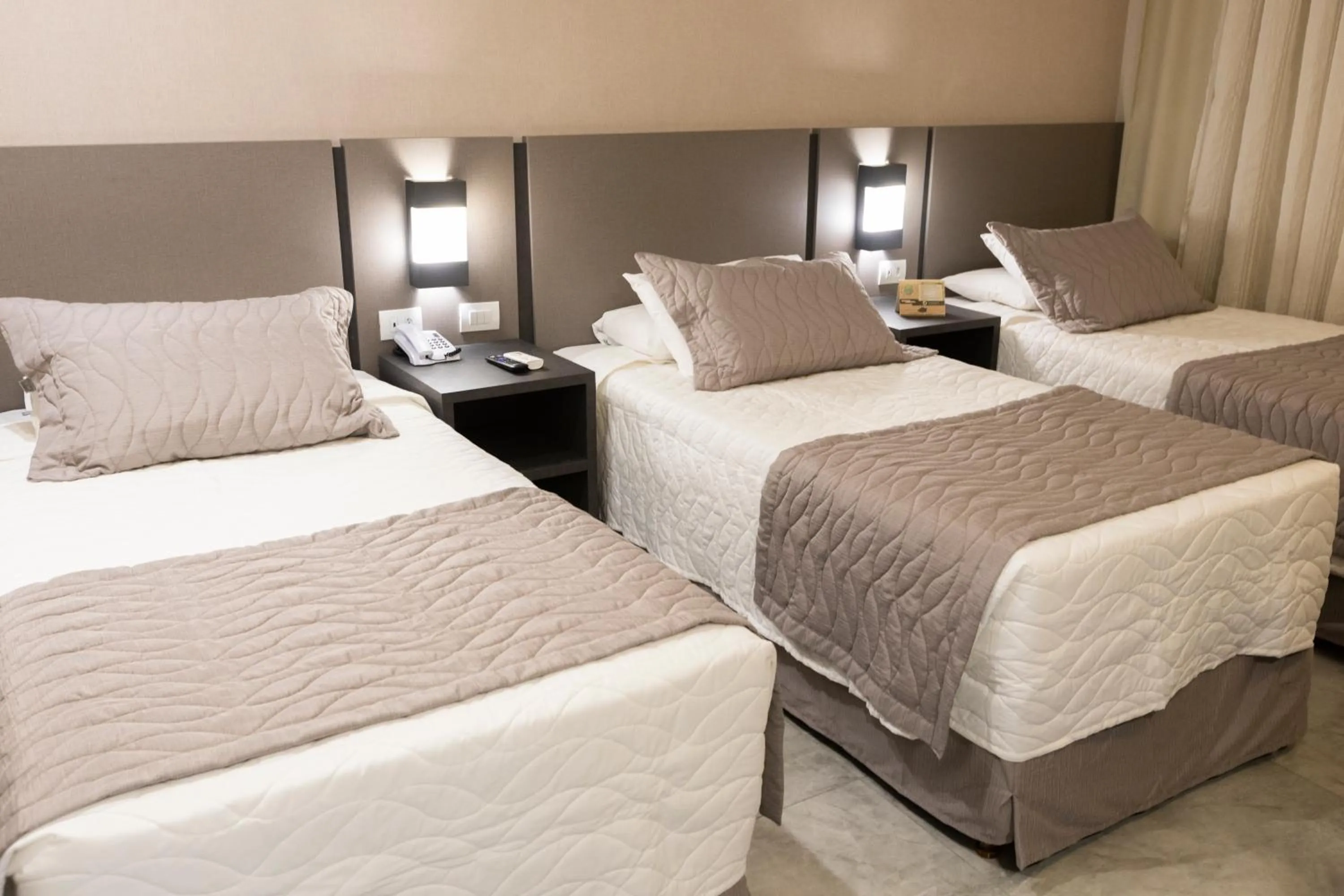 Bedroom, Bed in Nadai Confort Hotel e Spa