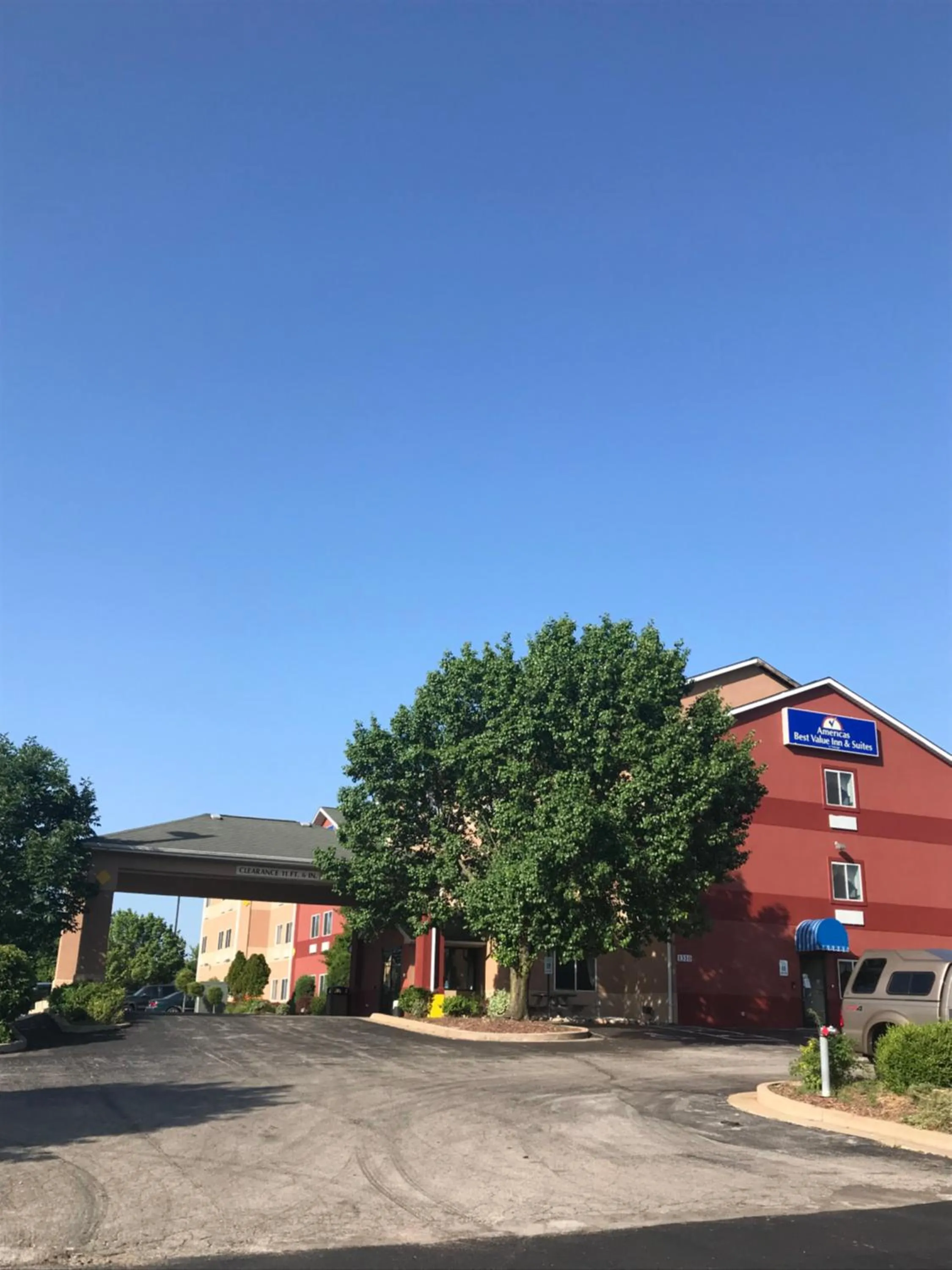 Property building in Americas Best Value Inn and Suites Saint Charles
