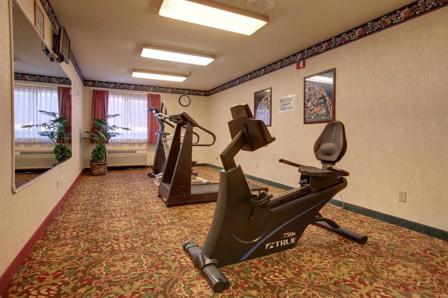 Day in Americas Best Value Inn and Suites Saint Charles