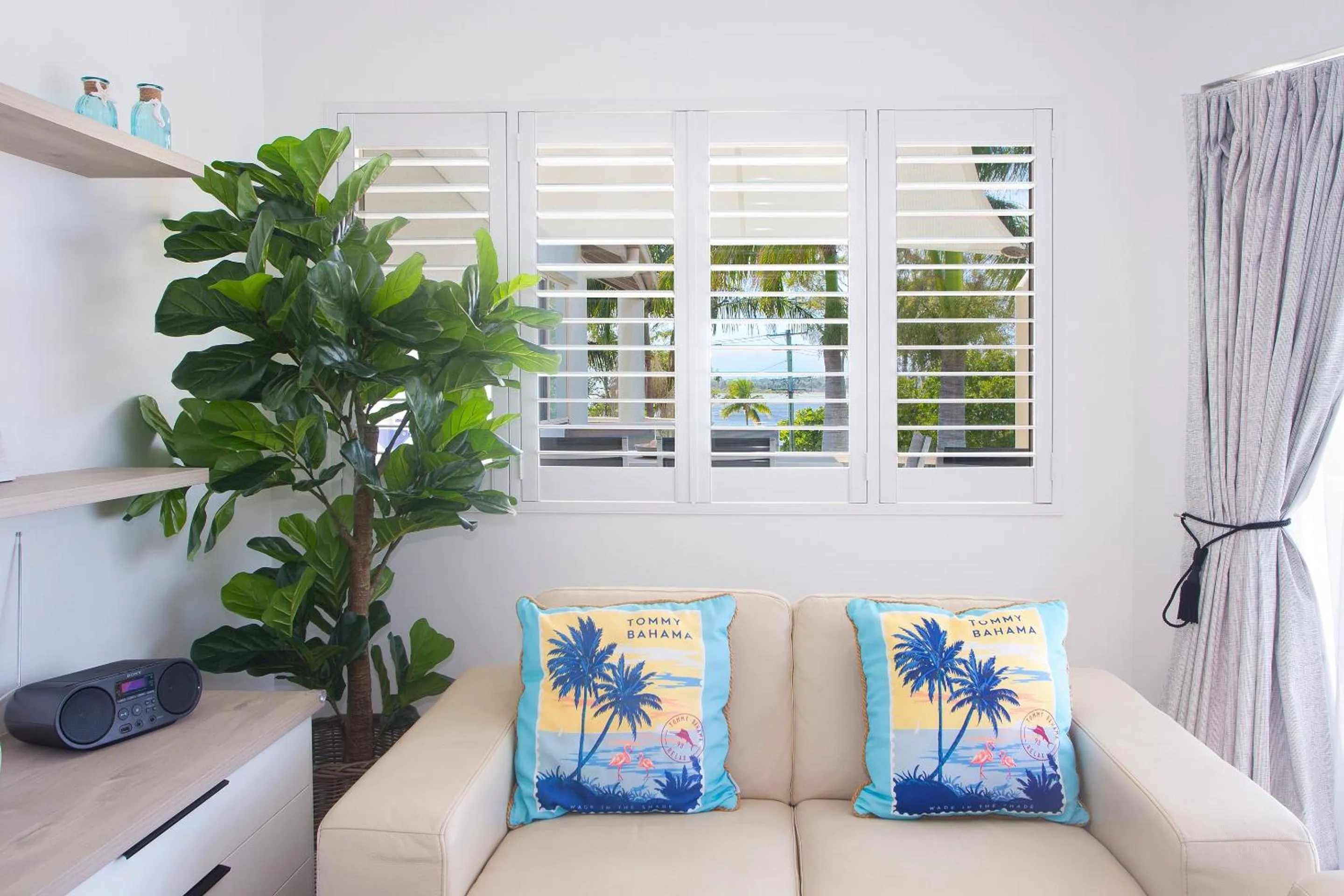 Living room in Offshore Noosa Resort