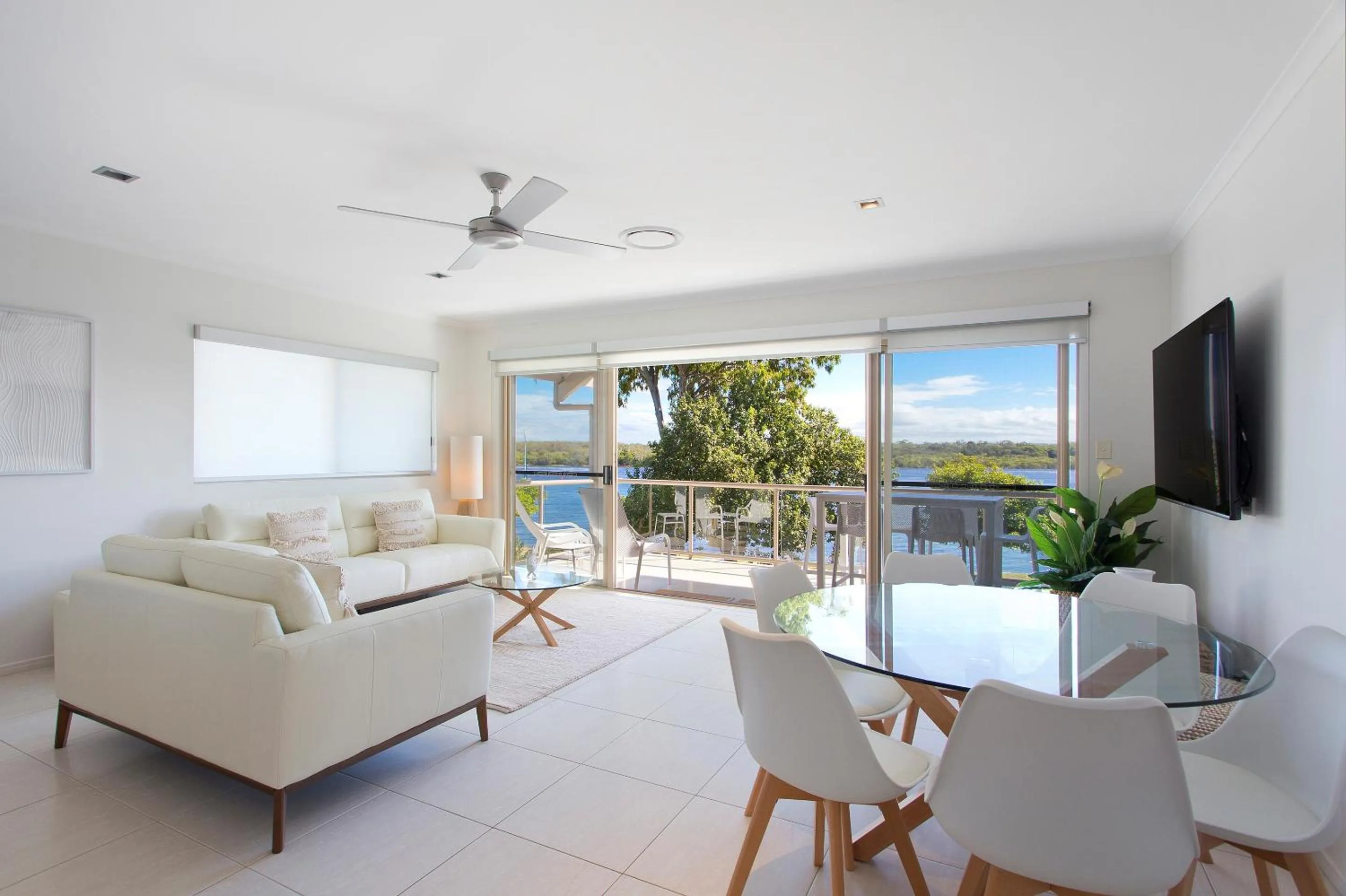 Living room in Offshore Noosa Resort