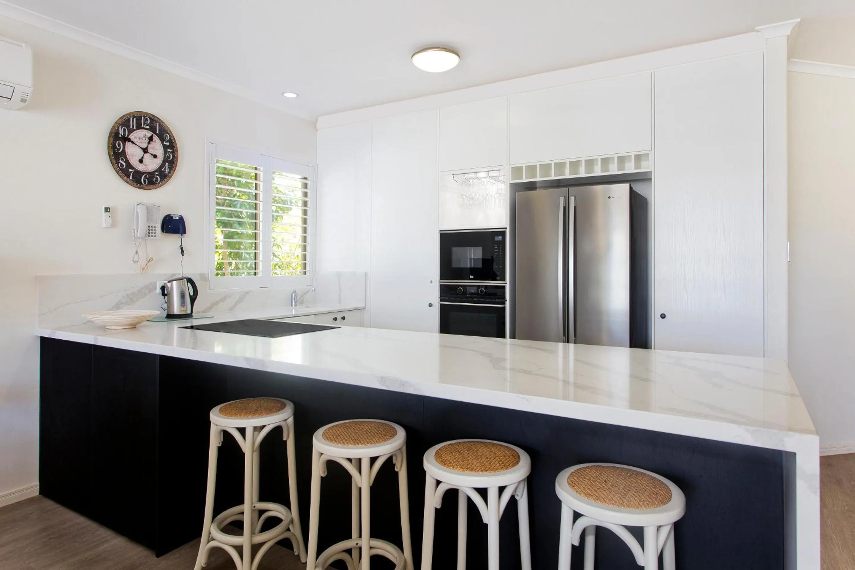 Kitchen or kitchenette in Offshore Noosa Resort