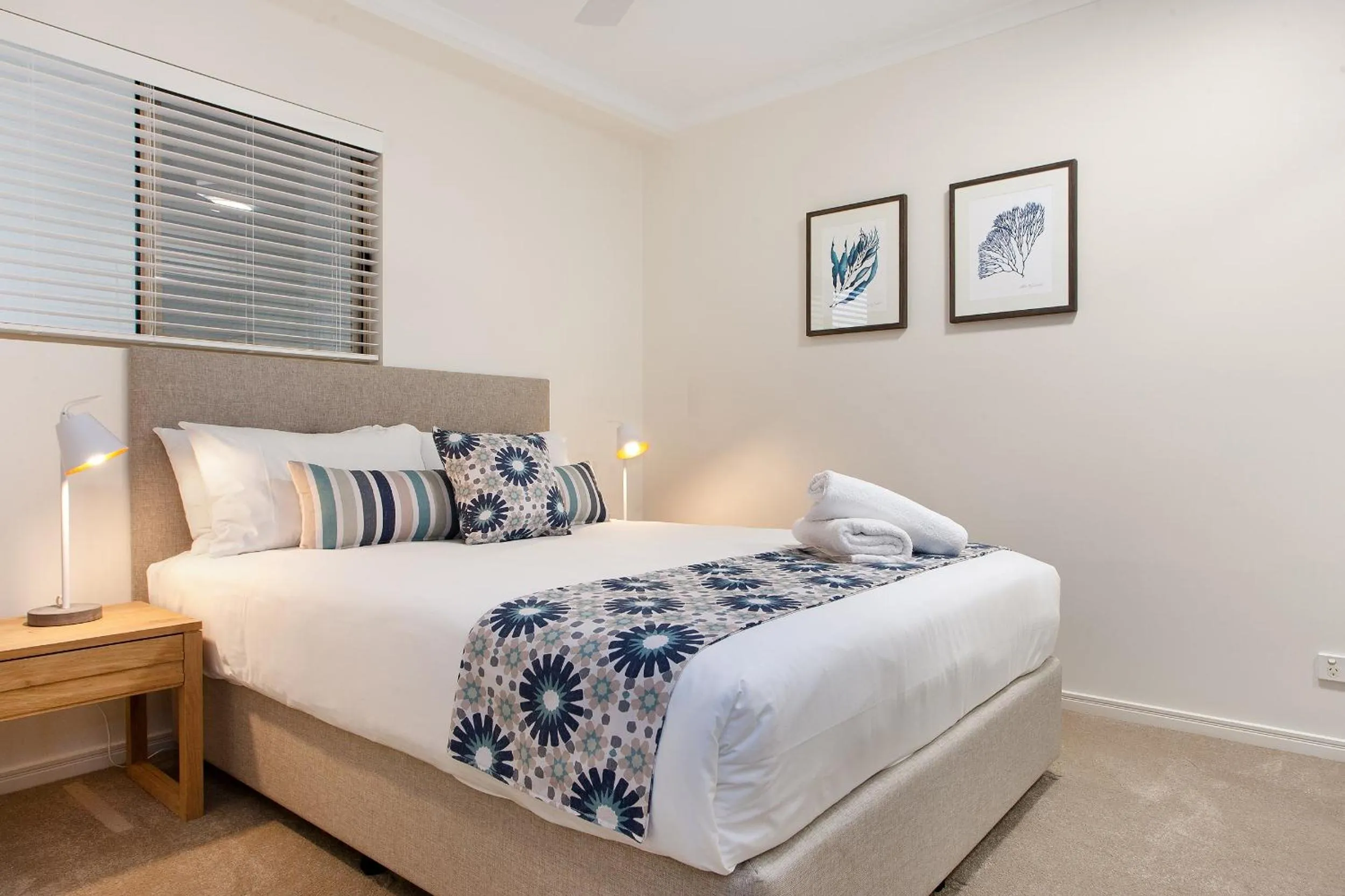 Bedroom, Bed in Offshore Noosa Resort