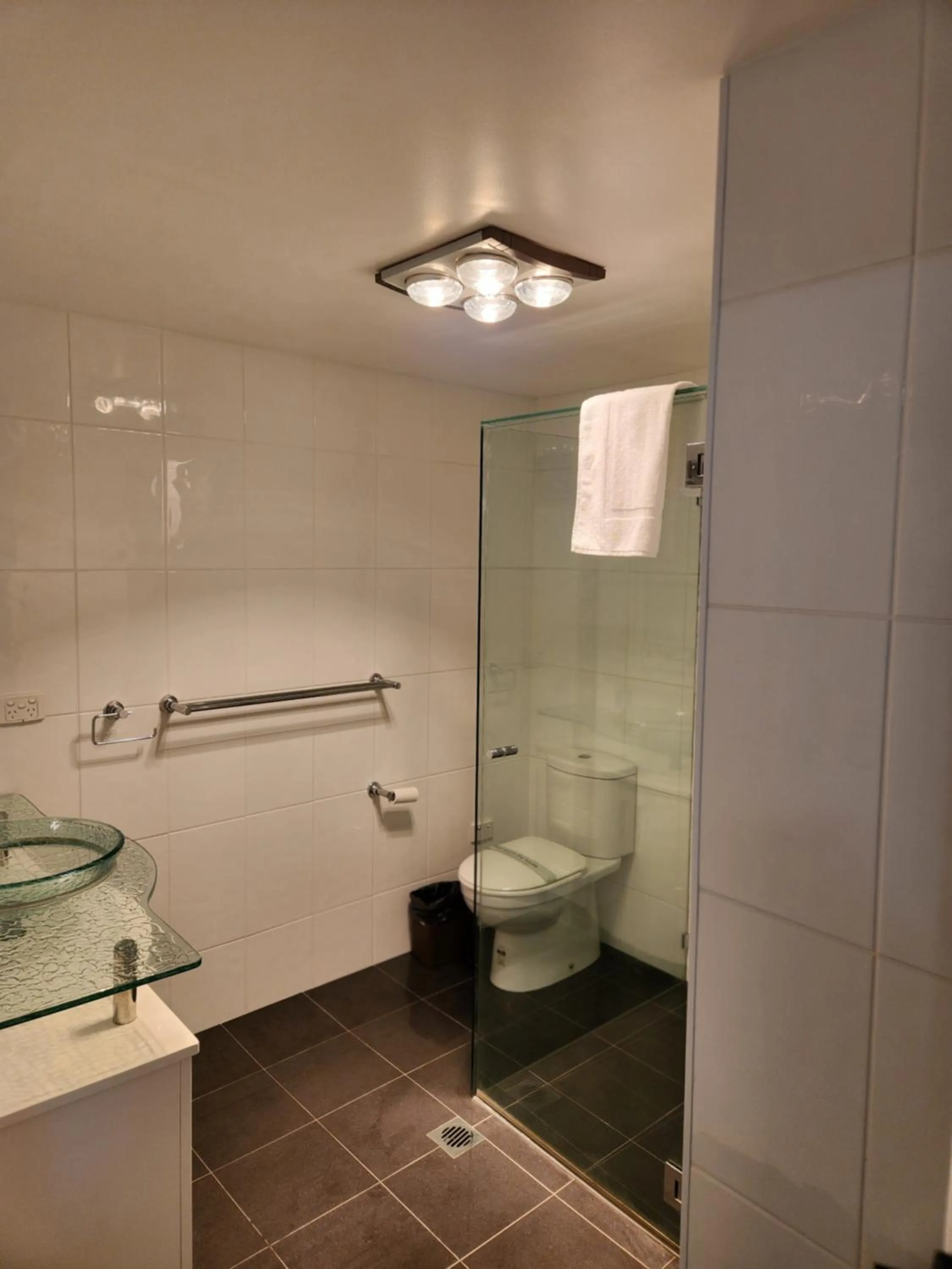 Surfers Hawaiian Holiday Apartments