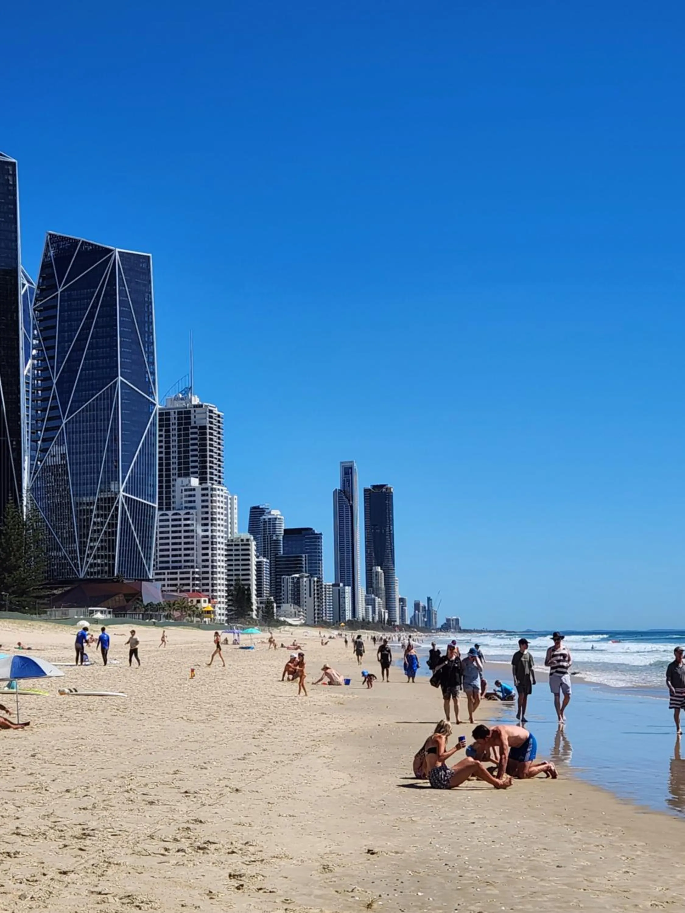 Surfers Hawaiian Holiday Apartments