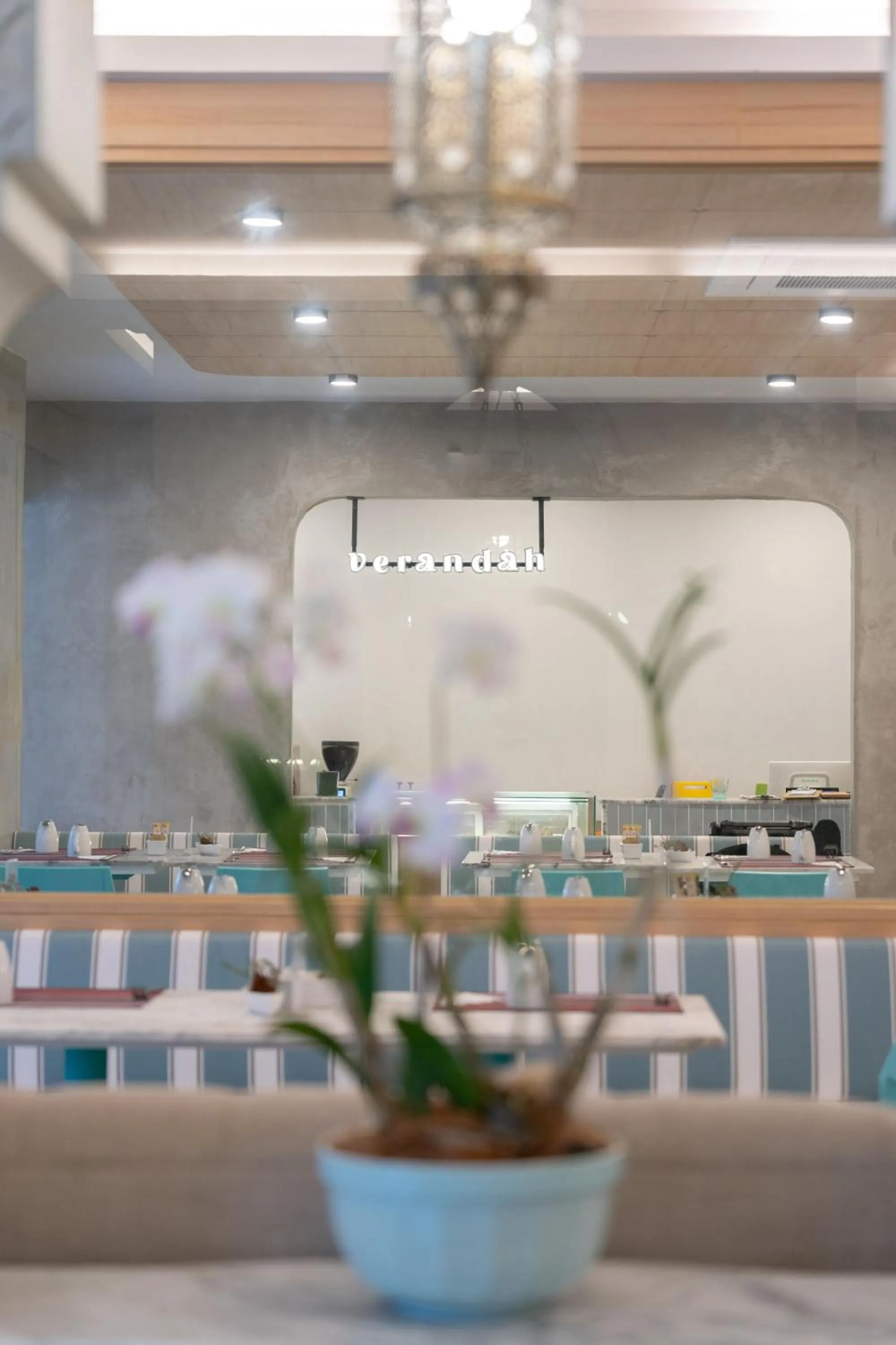 Restaurant/places to eat in The Verandah - SHA Extra Plus