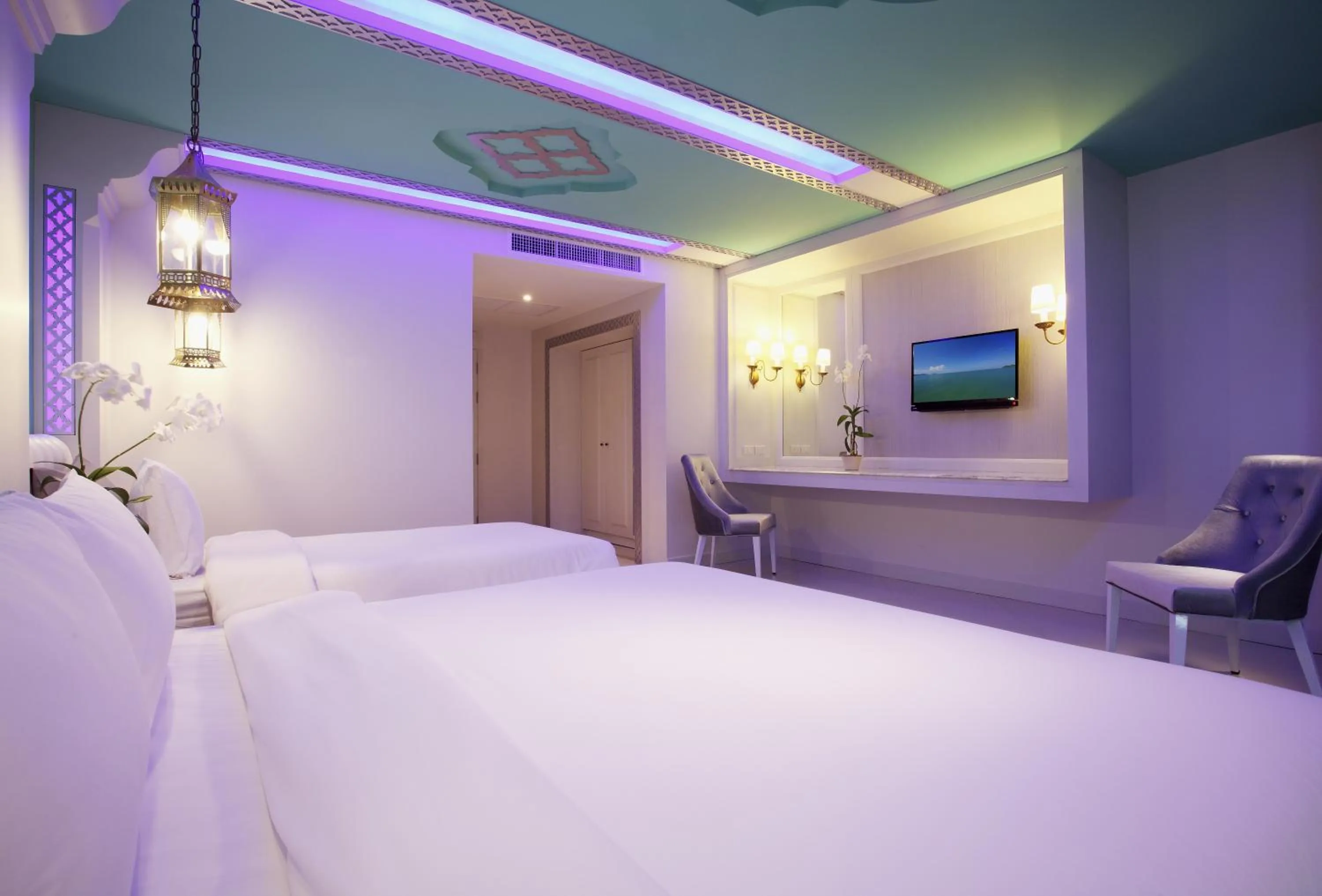 Photo of the whole room, Bed in The Verandah - SHA Extra Plus