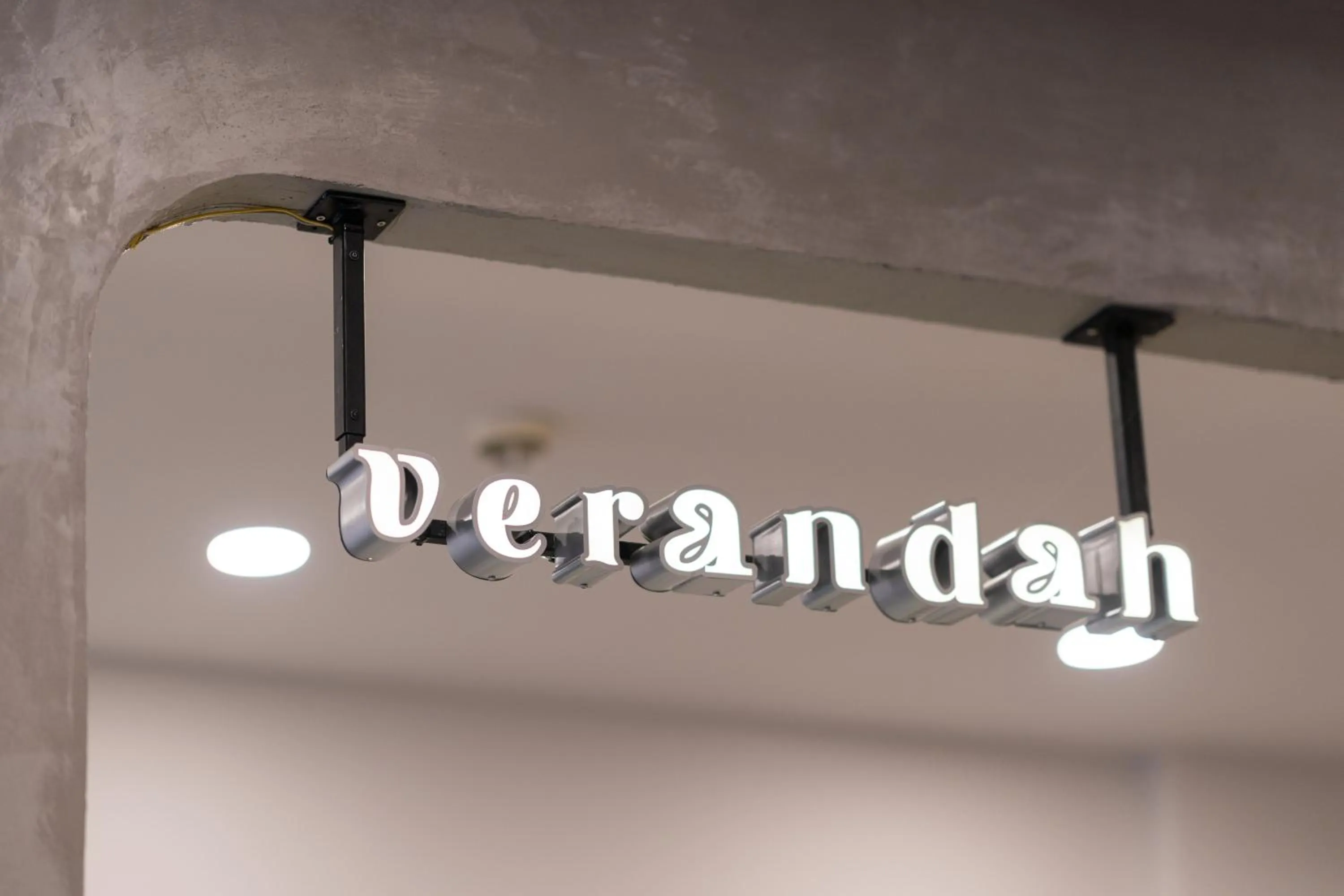 Restaurant/places to eat in The Verandah - SHA Extra Plus