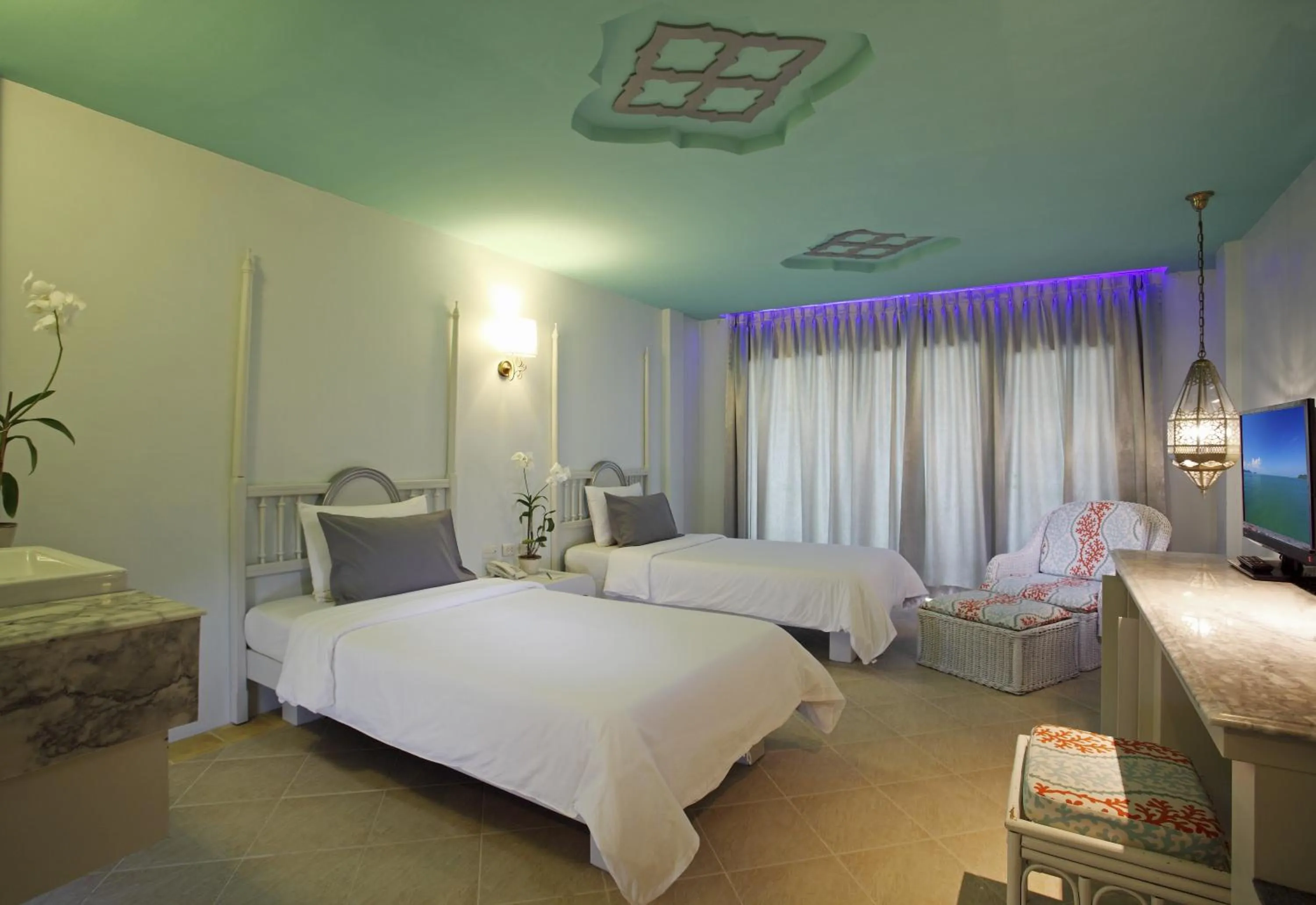 Decorative detail, Bed in The Verandah - SHA Extra Plus