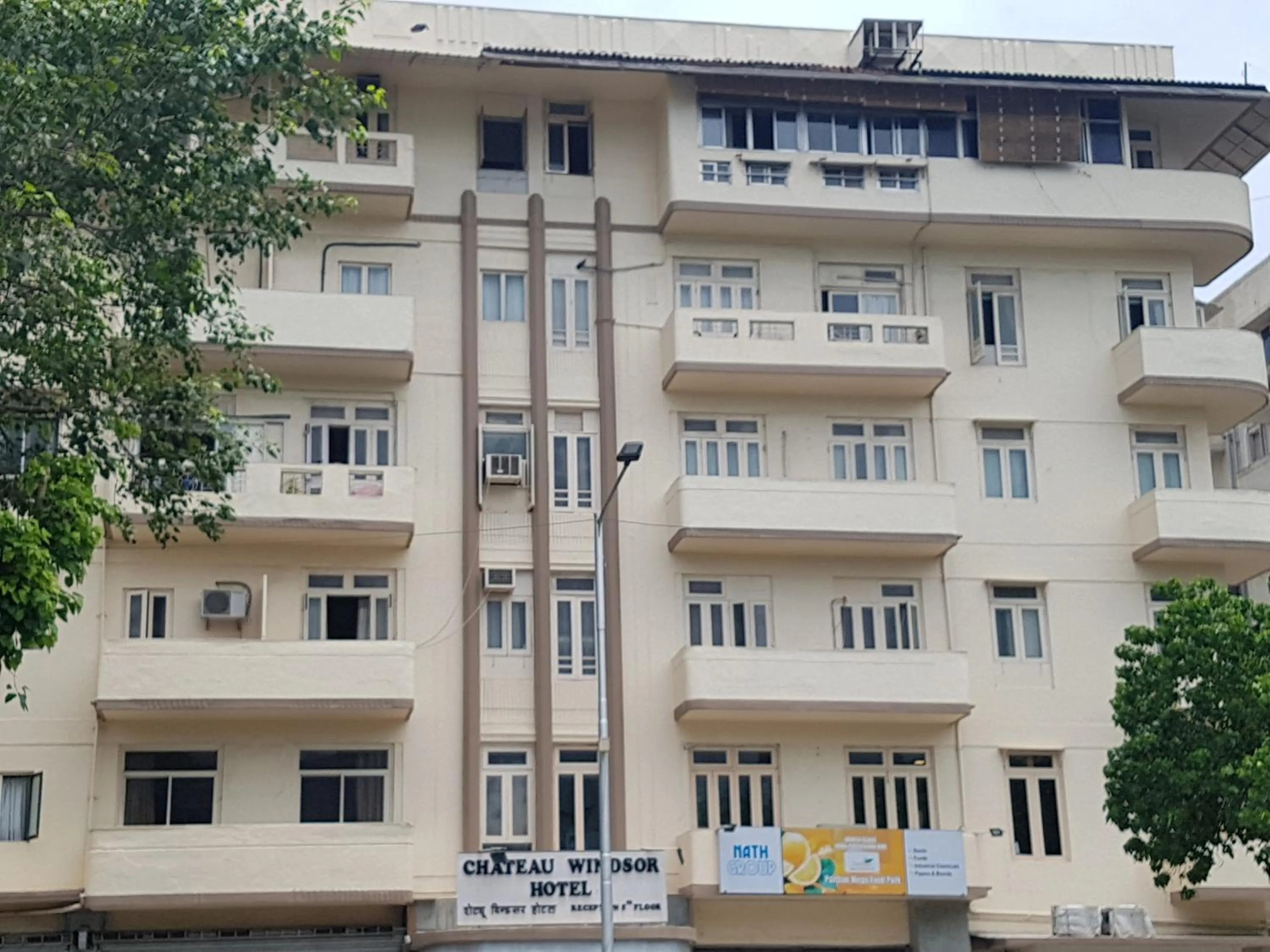 Property building in Chateau Windsor Hotel - Marine Drive