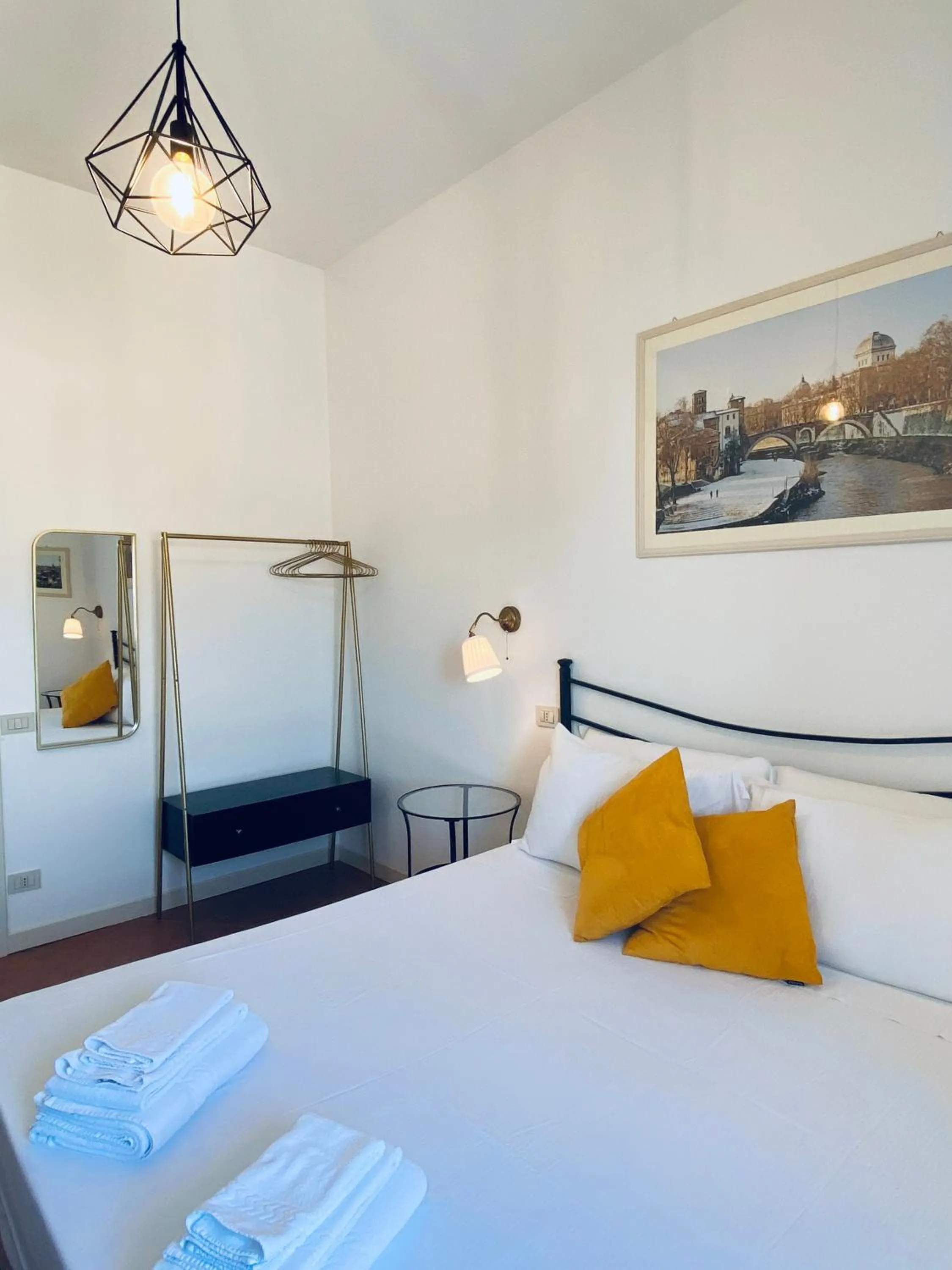 Bedroom, Bed in Al centro di Roma