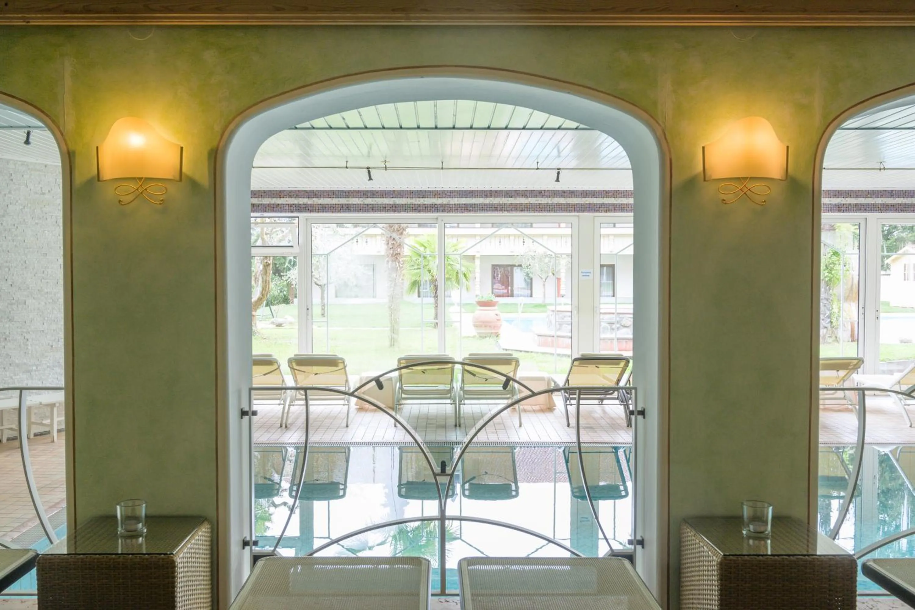 Swimming pool in Glanzhof Hotel & Apartments