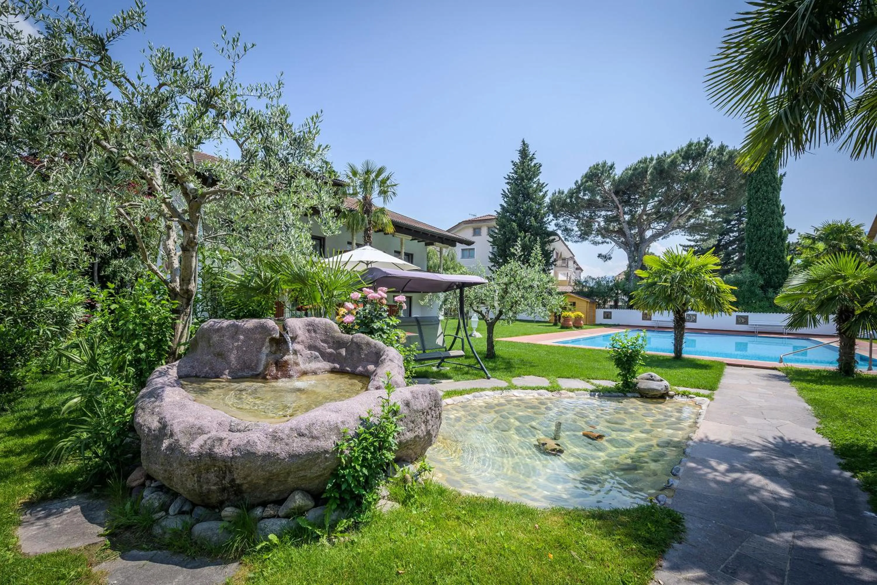 Garden in Glanzhof Hotel & Apartments