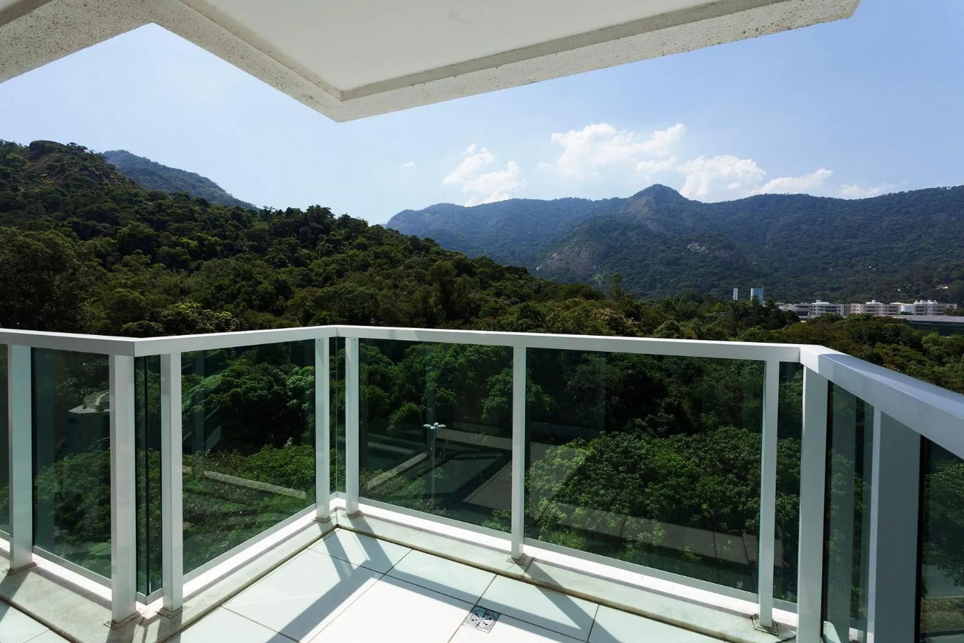 Natural landscape in RioStay Residence - Riocentro