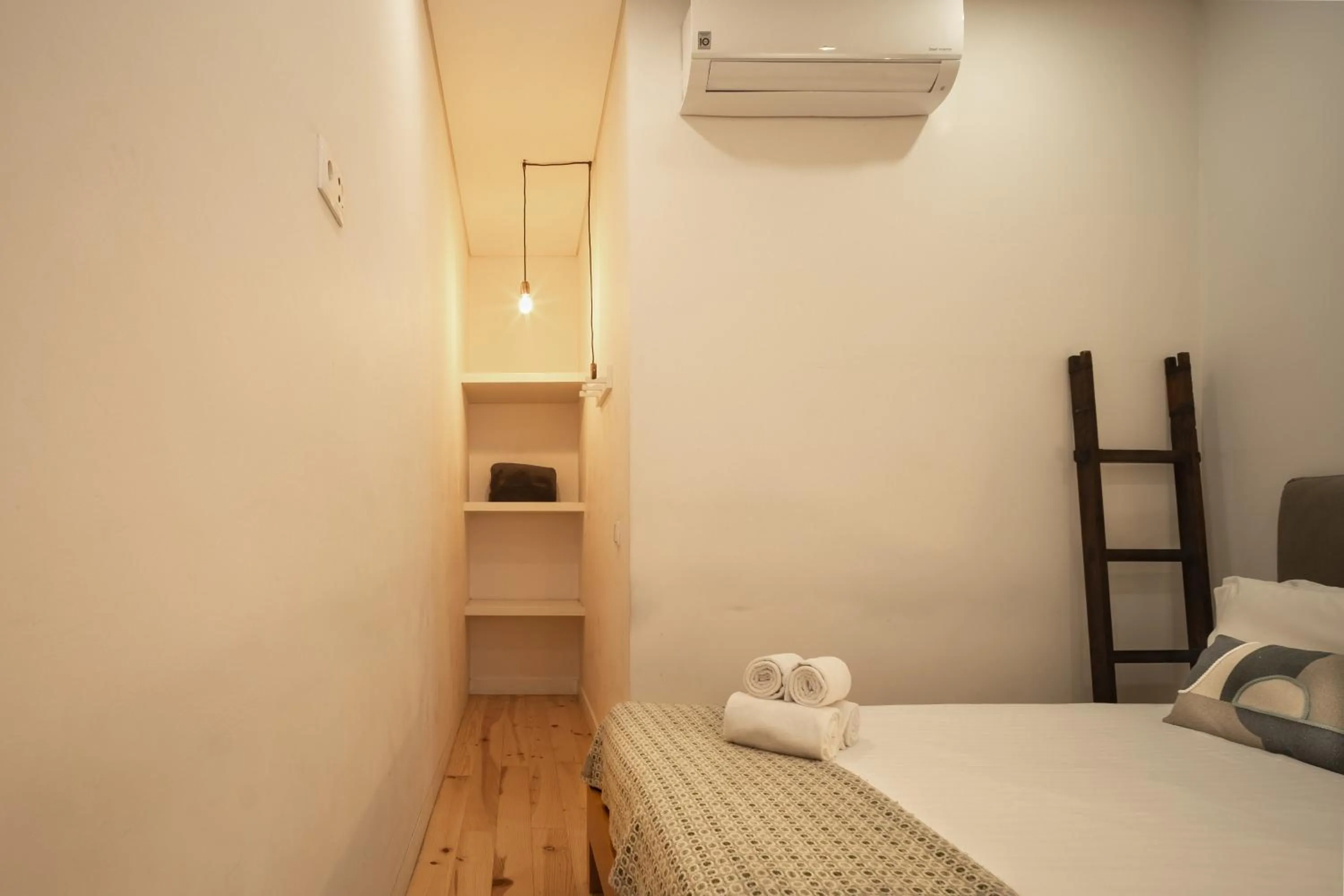 Bed in Bonfim 234 Townhouse