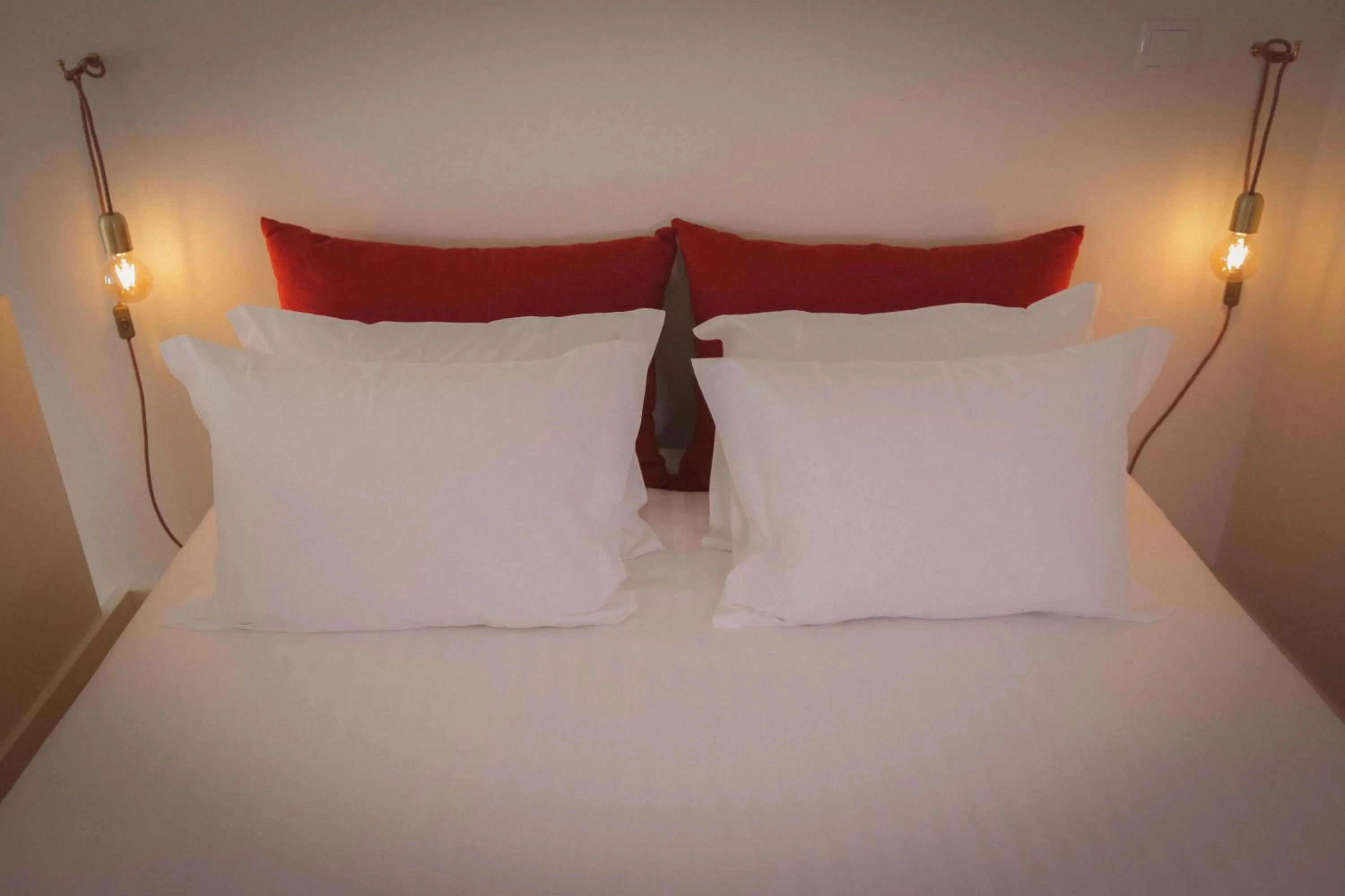 Bed in Bonfim 234 Townhouse