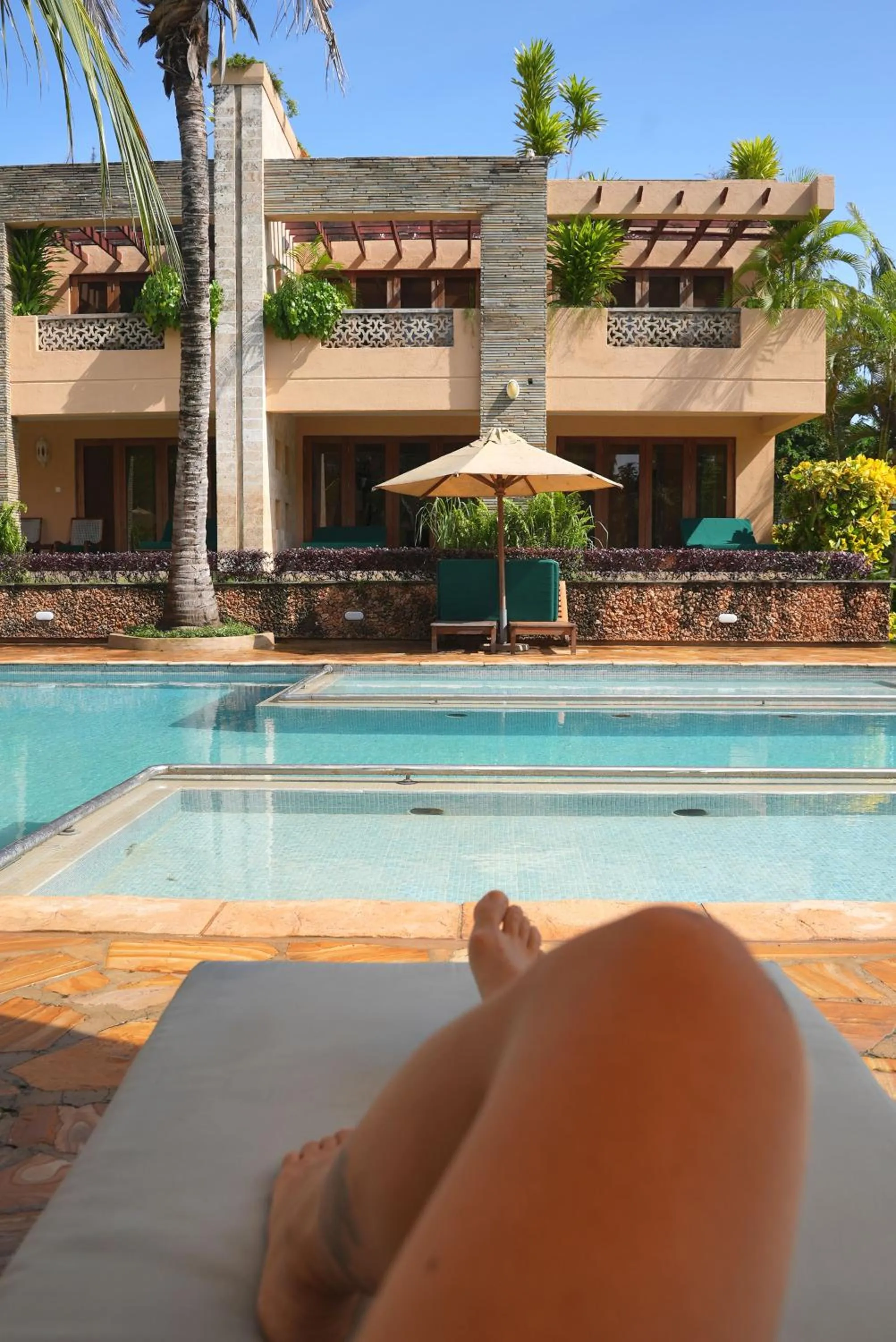 Swimming pool in Villa Mandhari - Diani Beach