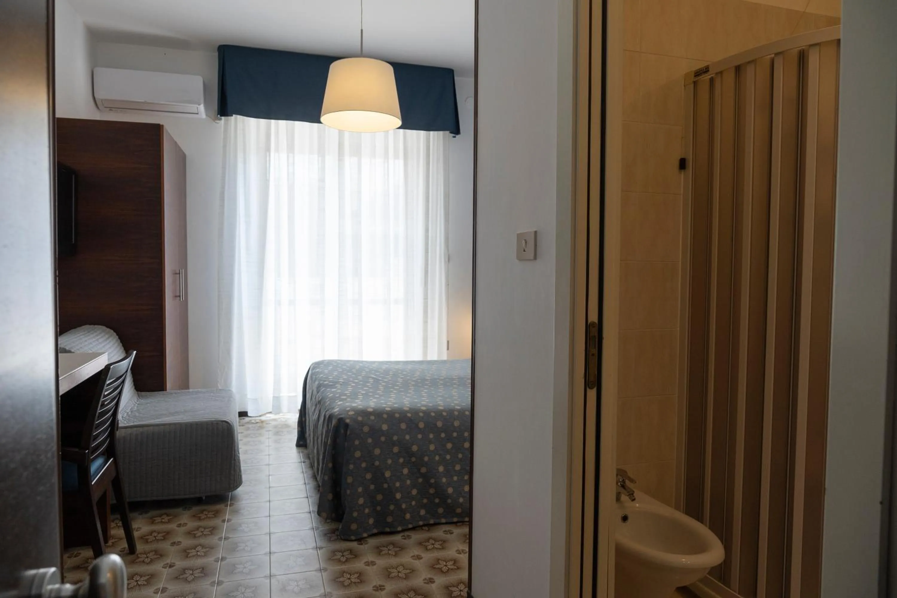 Photo of the whole room in Hotel Mare Blu