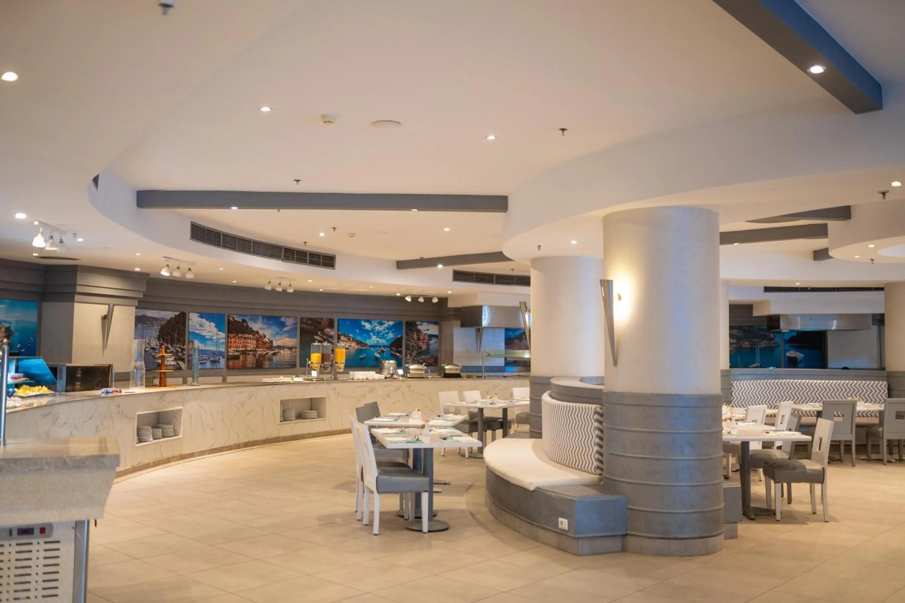 Restaurant/places to eat in Porto Marina Resort & Spa Al Alamein