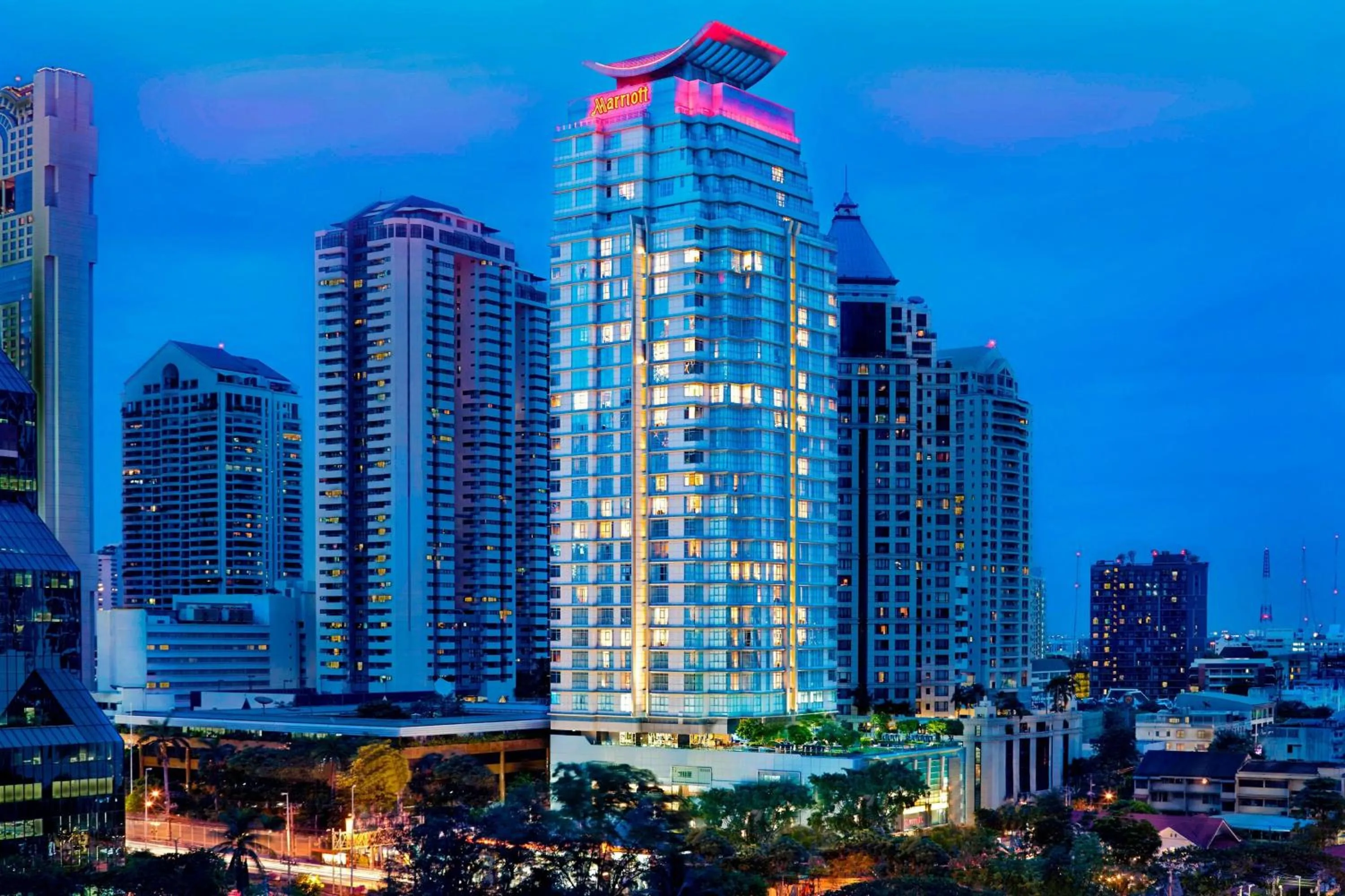 Property building in Sathorn Vista, Bangkok - Marriott Executive Apartments