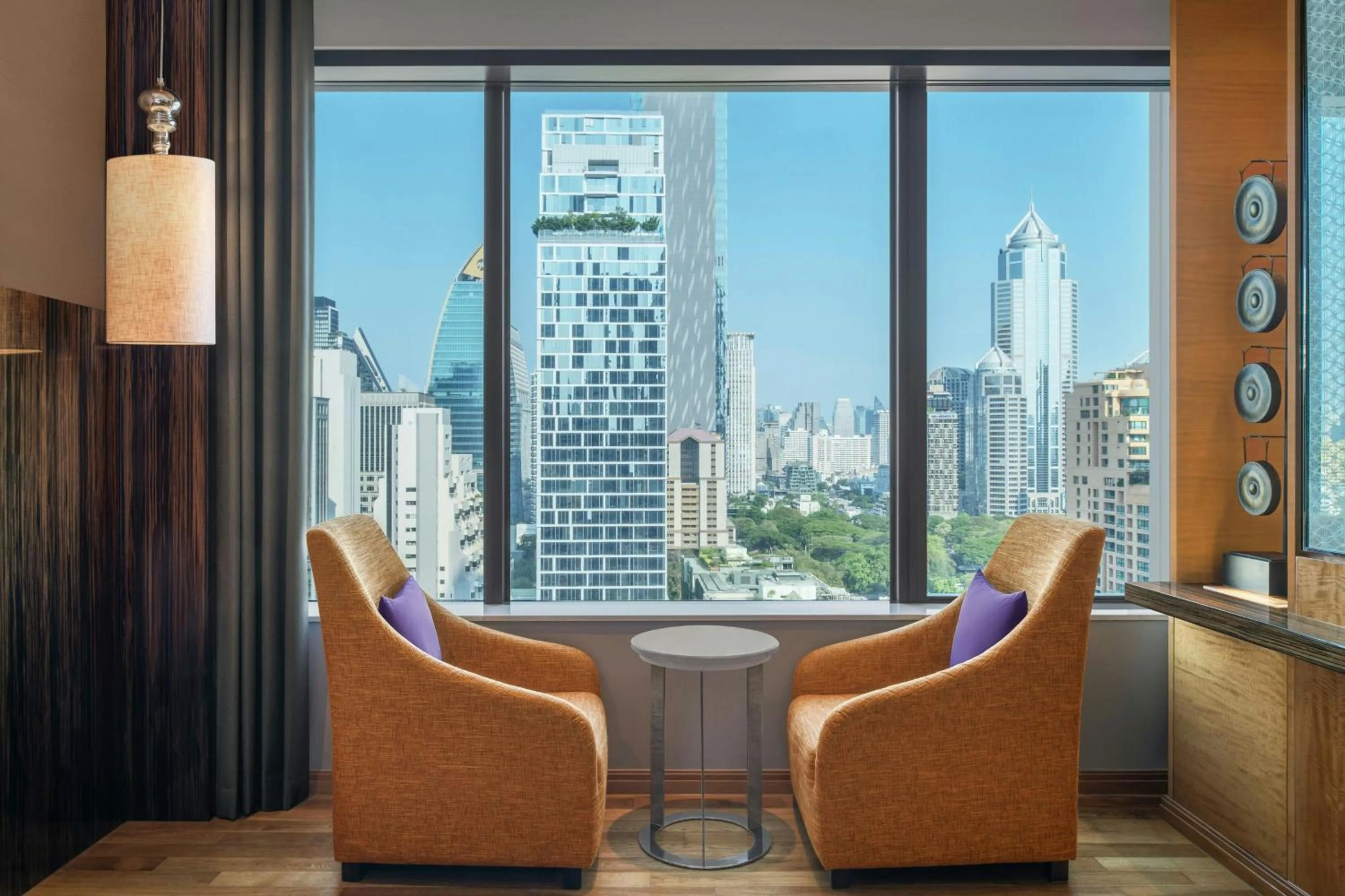 Photo of the whole room in Renaissance Bangkok Ratchaprasong Hotel by Marriott