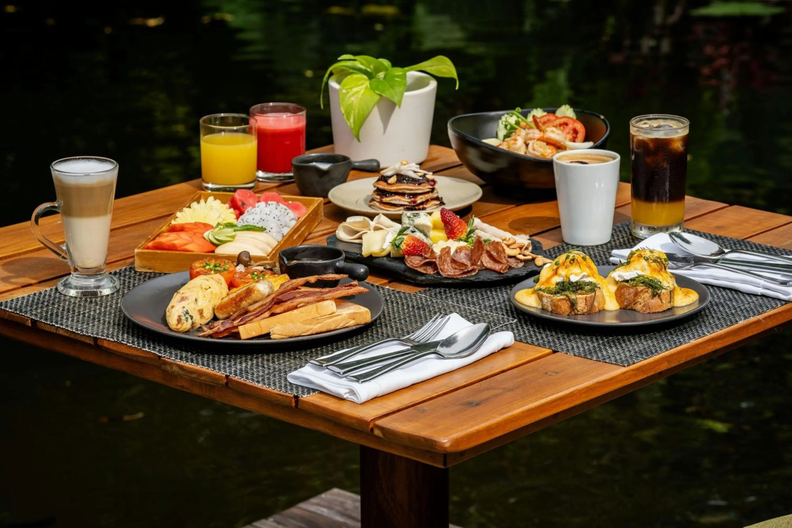 Breakfast in Renaissance Phuket Resort & Spa