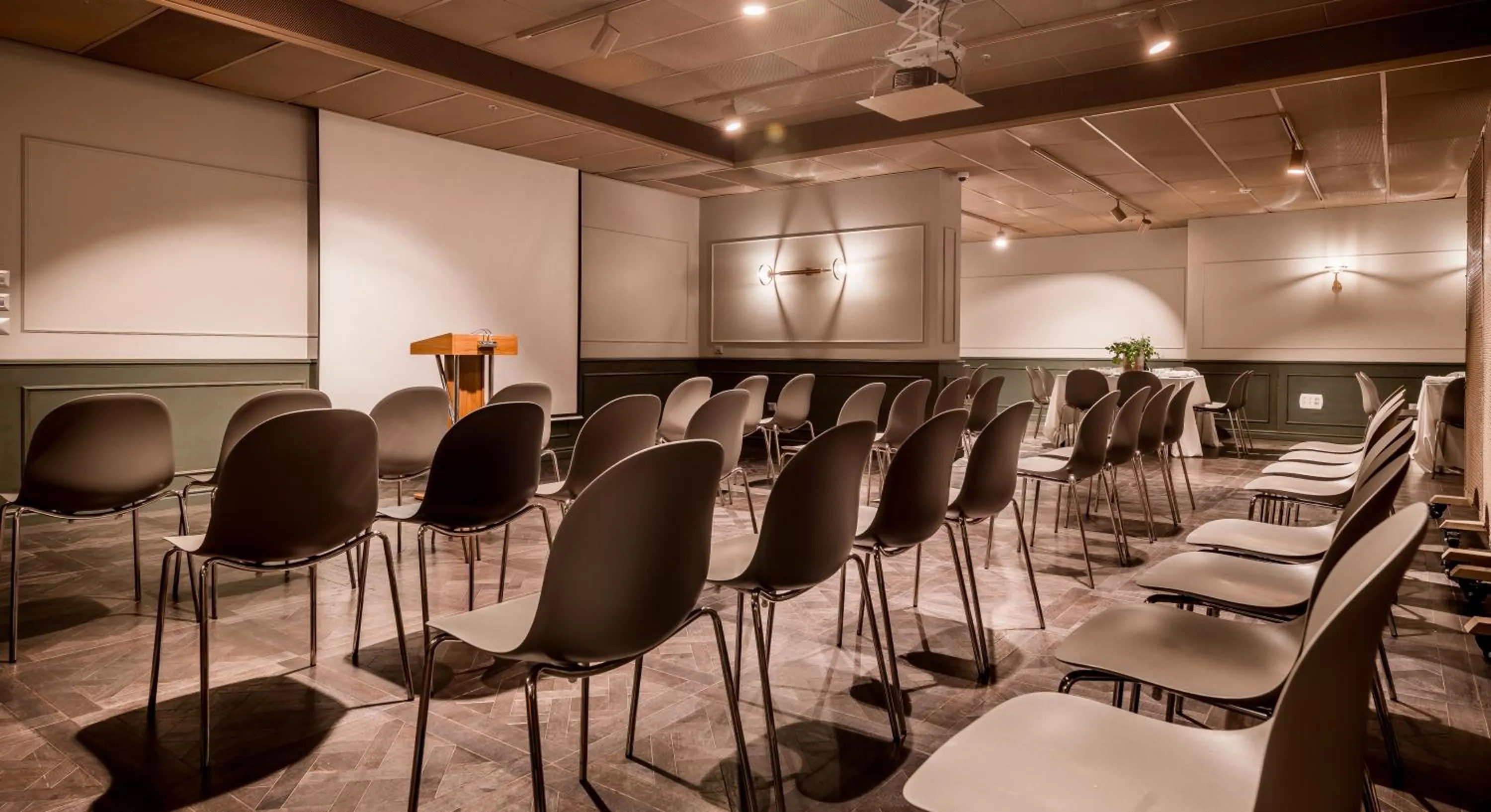 Meeting/conference room in Jacob Bat Sheva Jerusalem