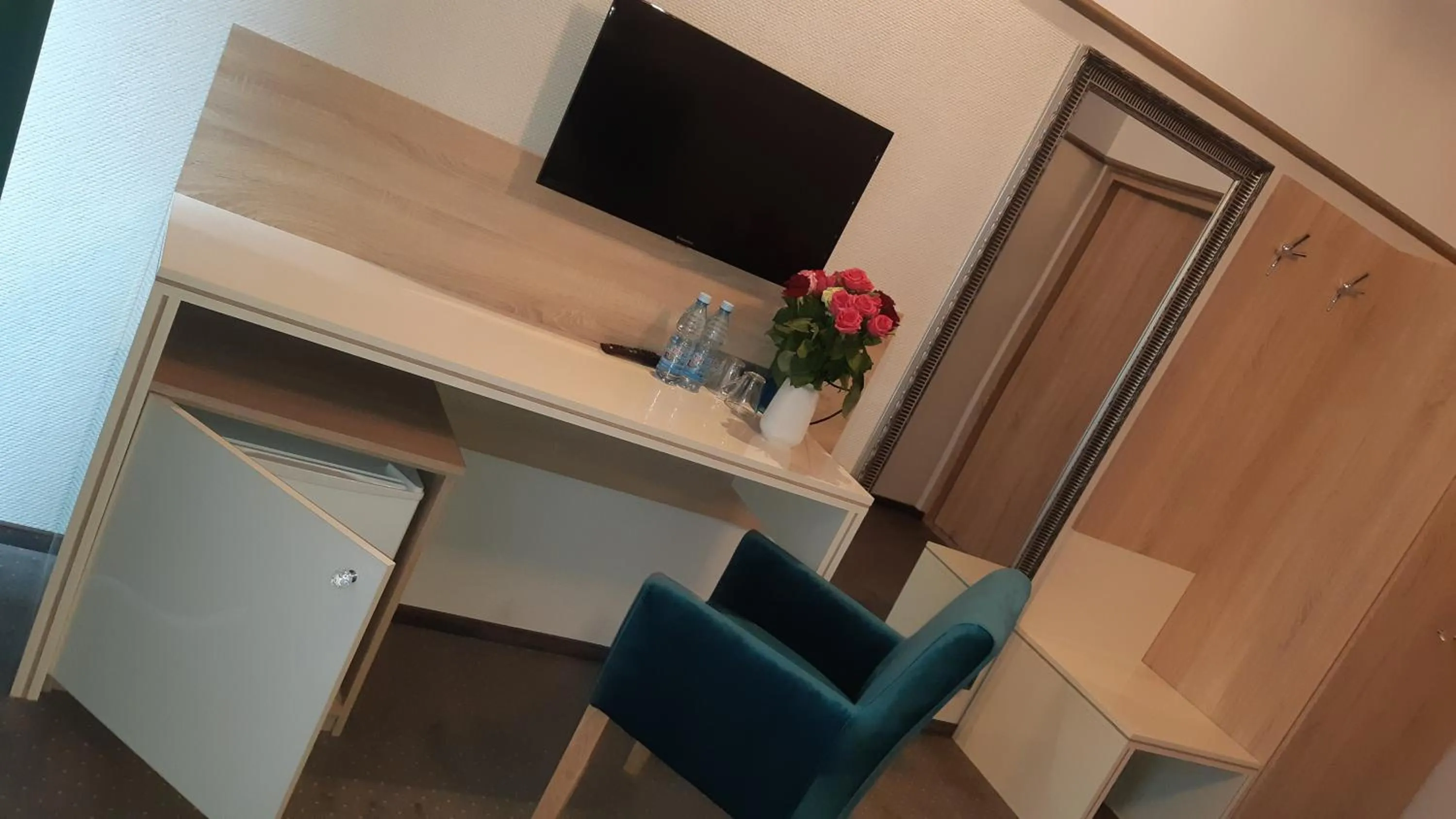 Photo of the whole room in Hotel & Restauracja Glass