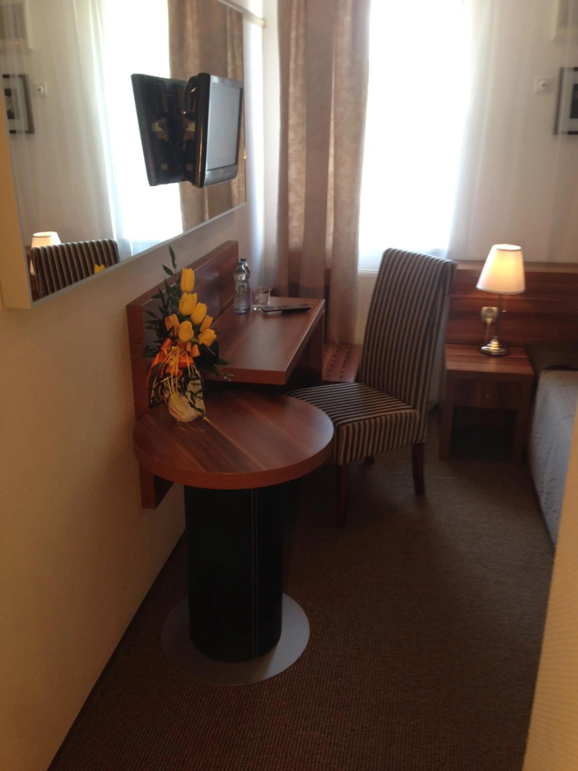 Photo of the whole room in Hotel & Restauracja Glass