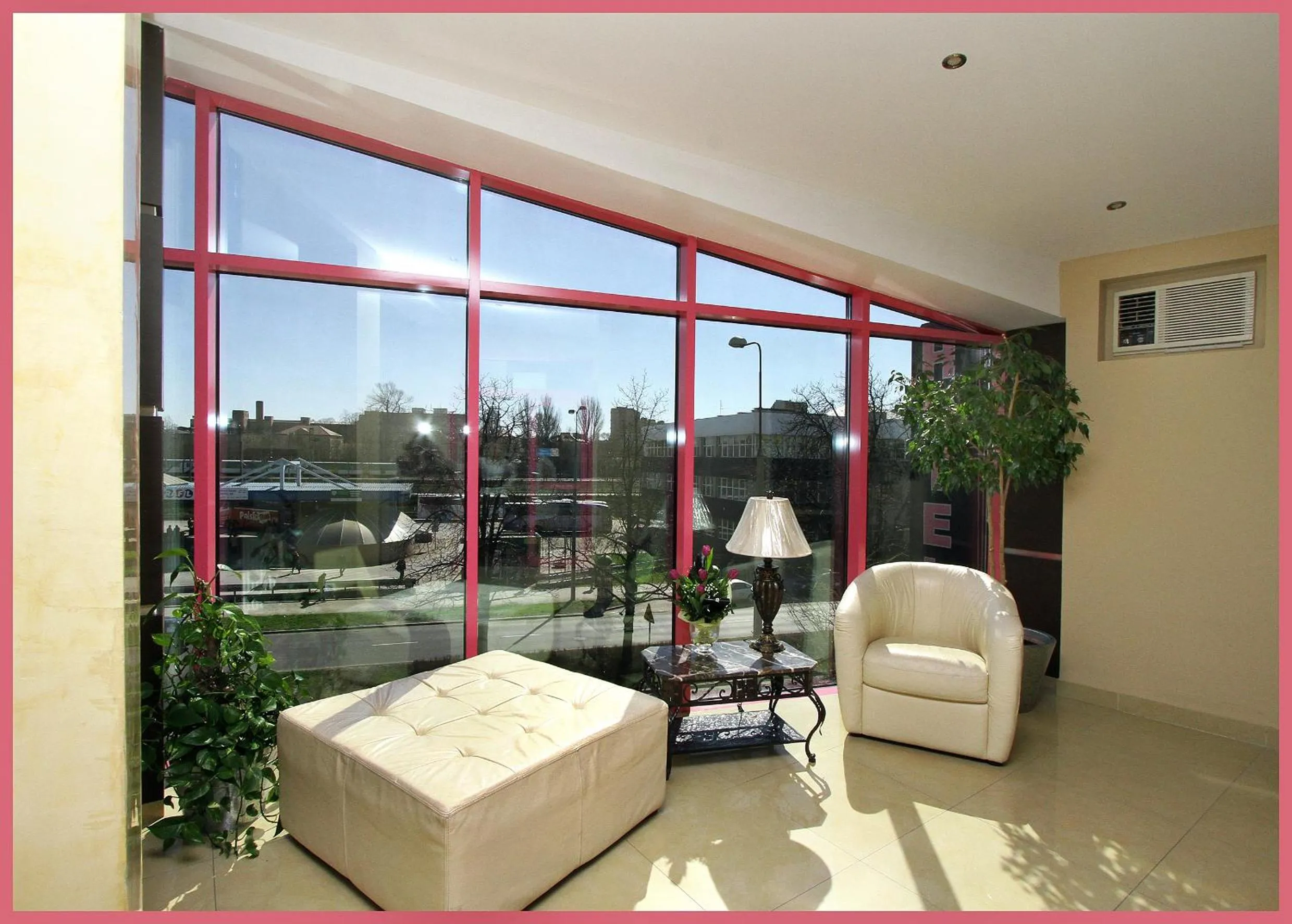 Lobby or reception in Hotel & Restauracja Glass