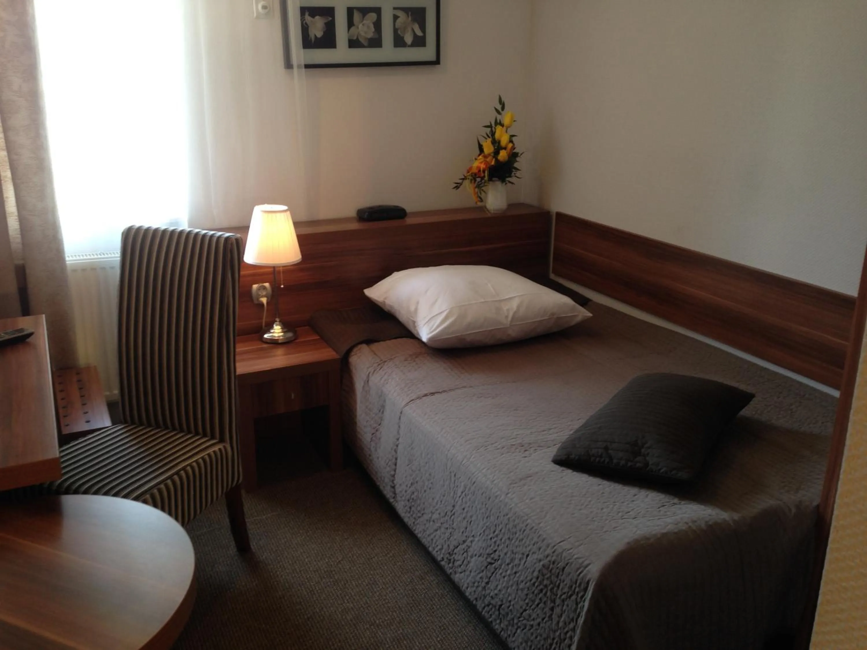 Photo of the whole room, Bed in Hotel & Restauracja Glass