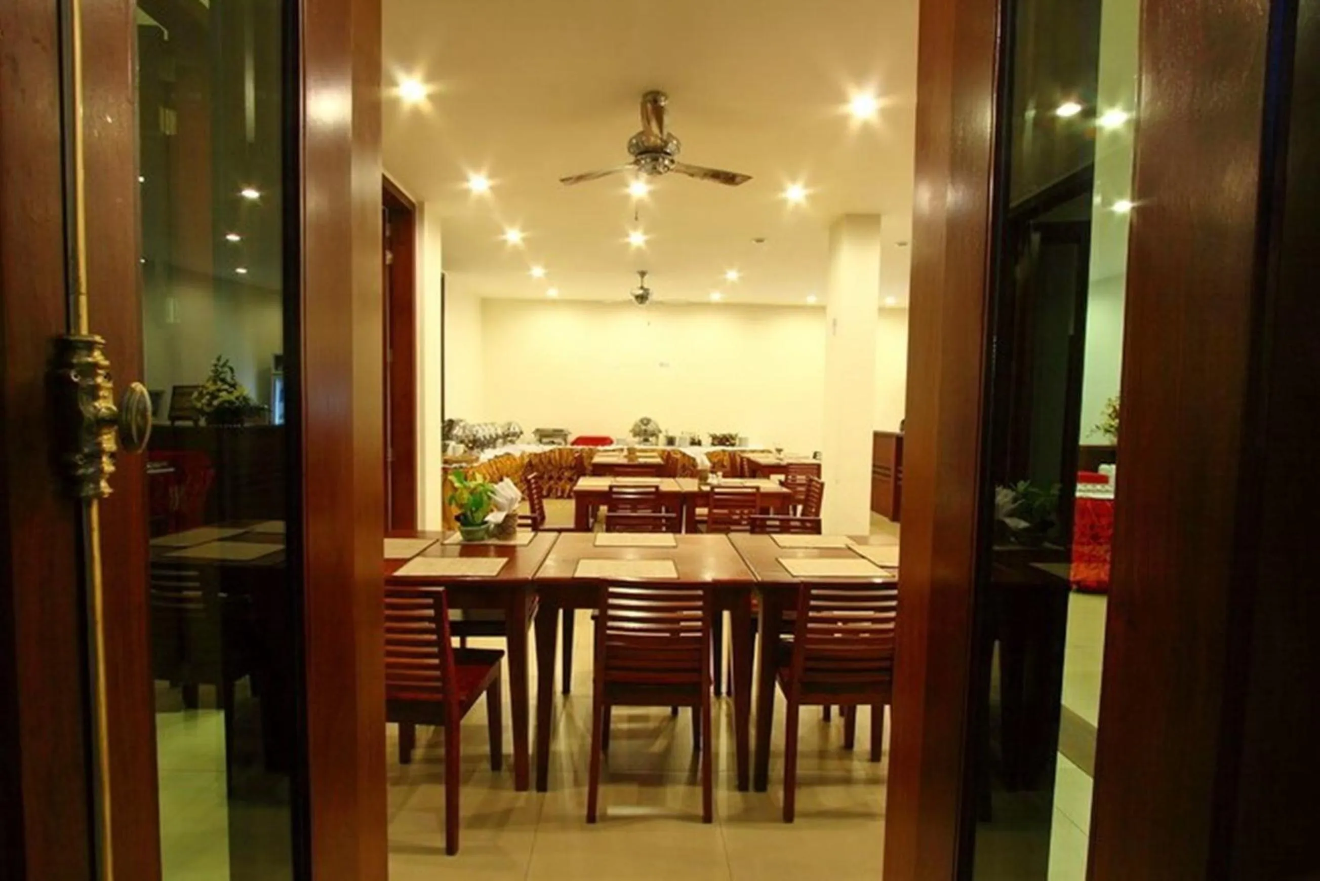 Restaurant/places to eat in Sabaidee@Lao Hotel Vientiane