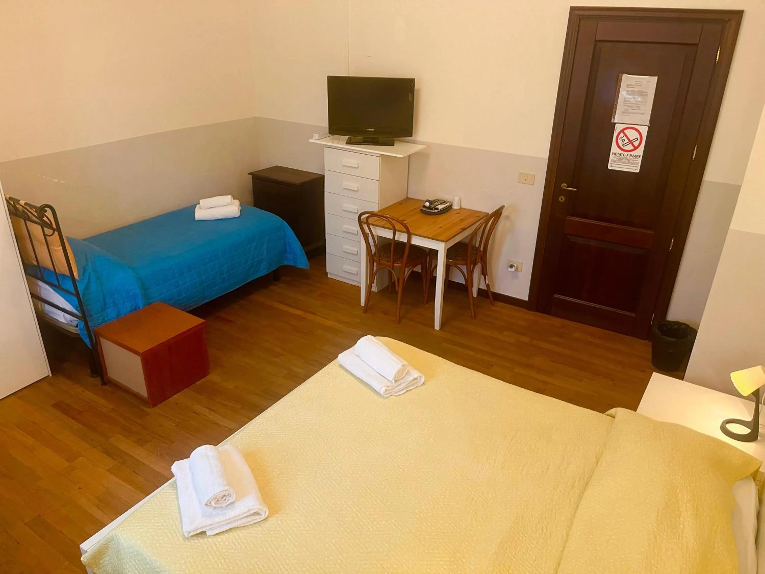 Bedroom, Bed in Il Cielo di Lucio