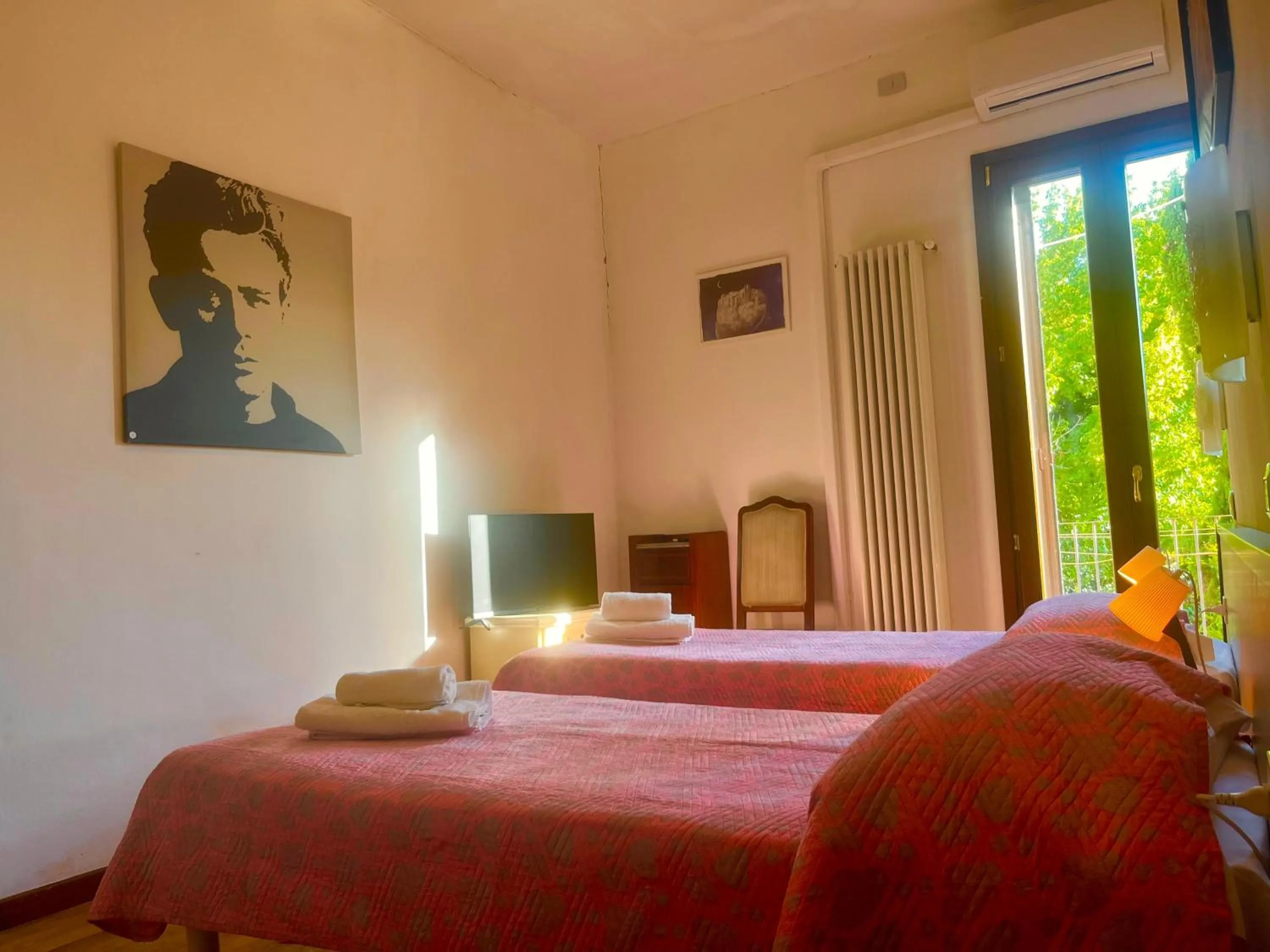 Bedroom, Bed in Il Cielo di Lucio