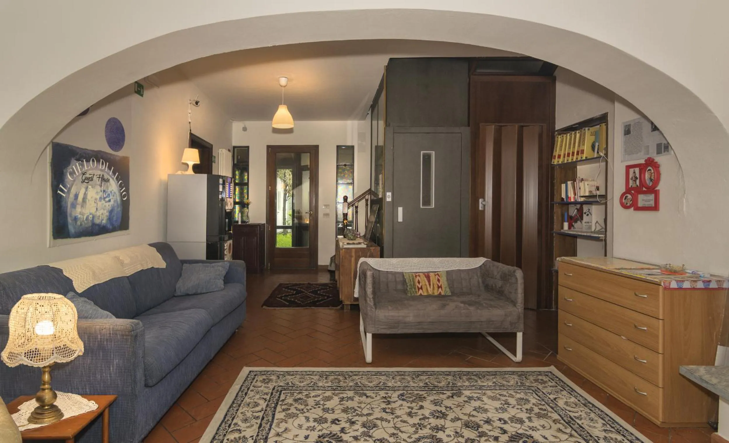 Communal lounge/ TV room, Bed in Il Cielo di Lucio