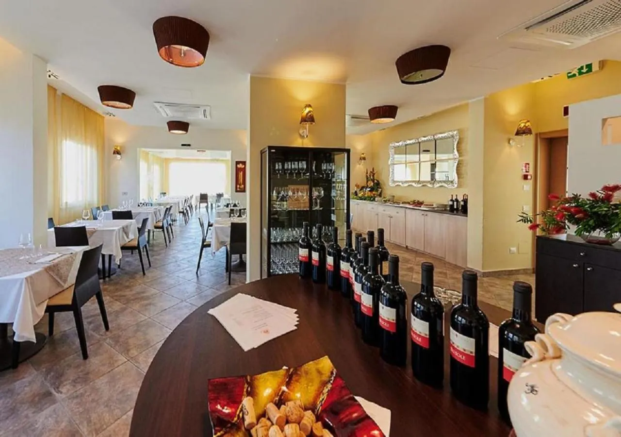 Food and drinks in Bolgheri Marina Resort